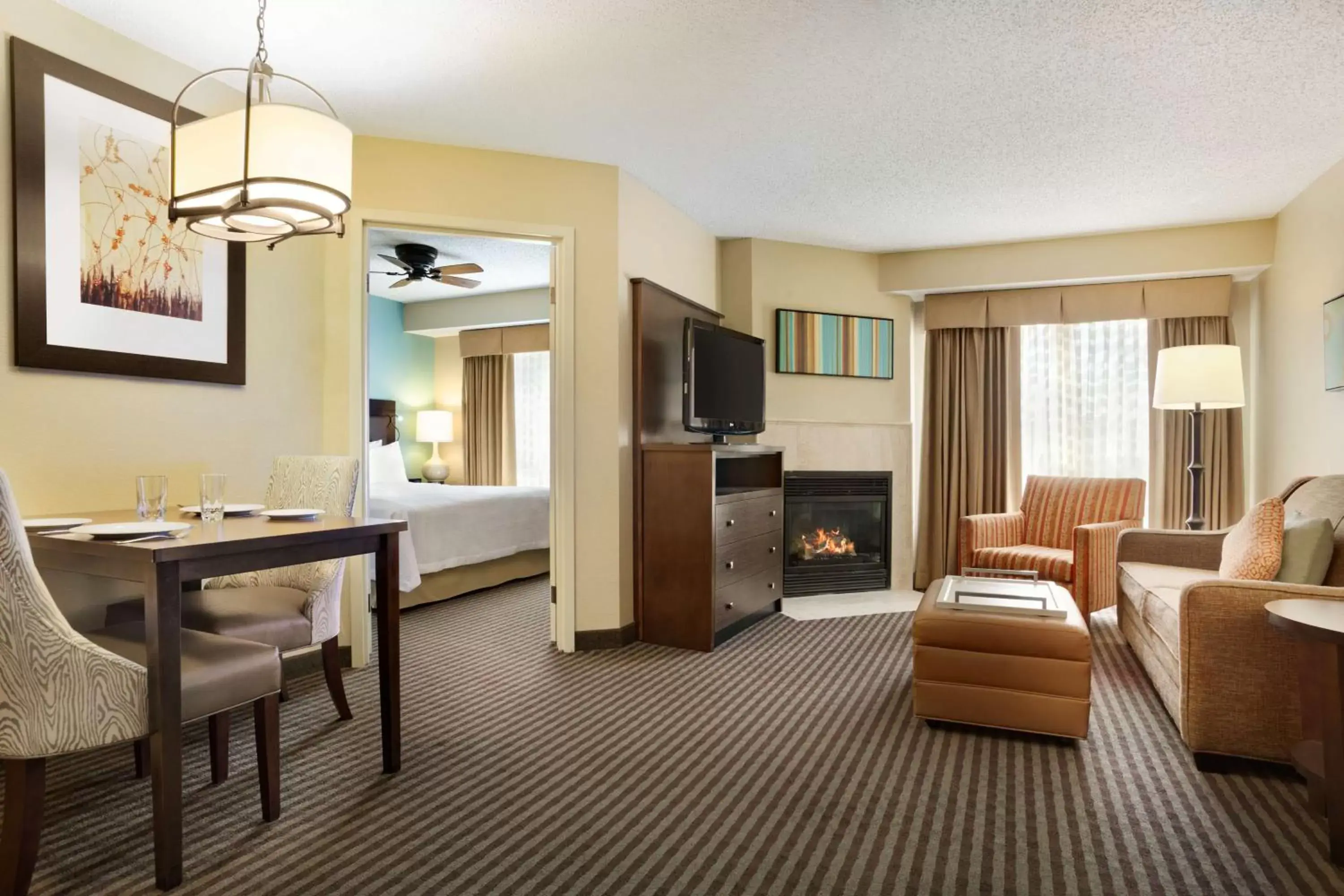 Living room, Seating Area in Homewood Suites by Hilton Houston-Willowbrook Mall