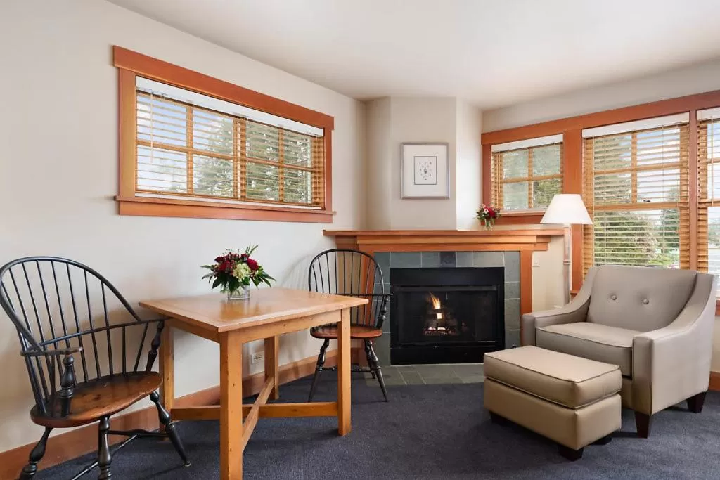 Seating area in La Conner Channel Lodge