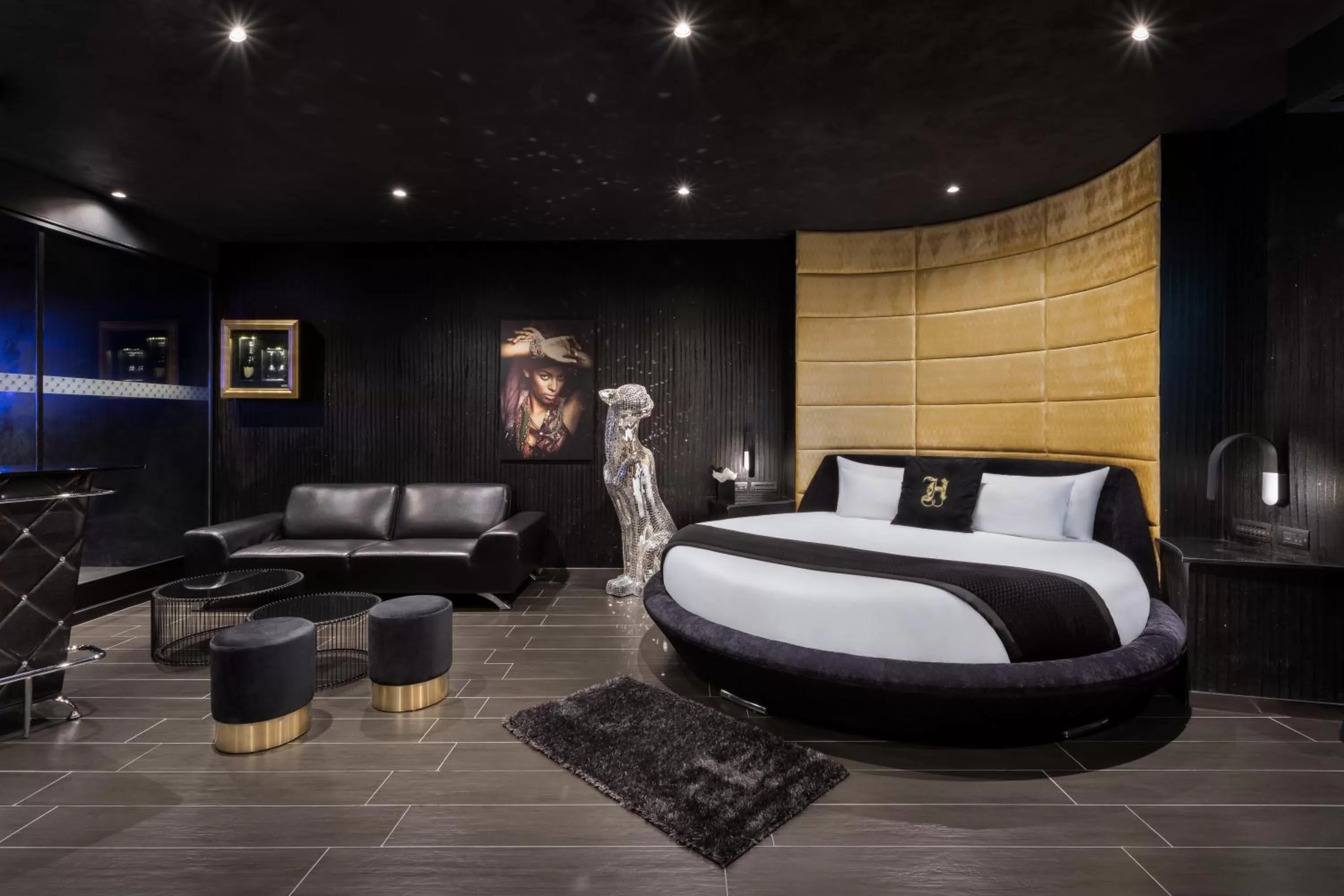 Decorative detail, Bed in H Hotel & SPA - Adults Only