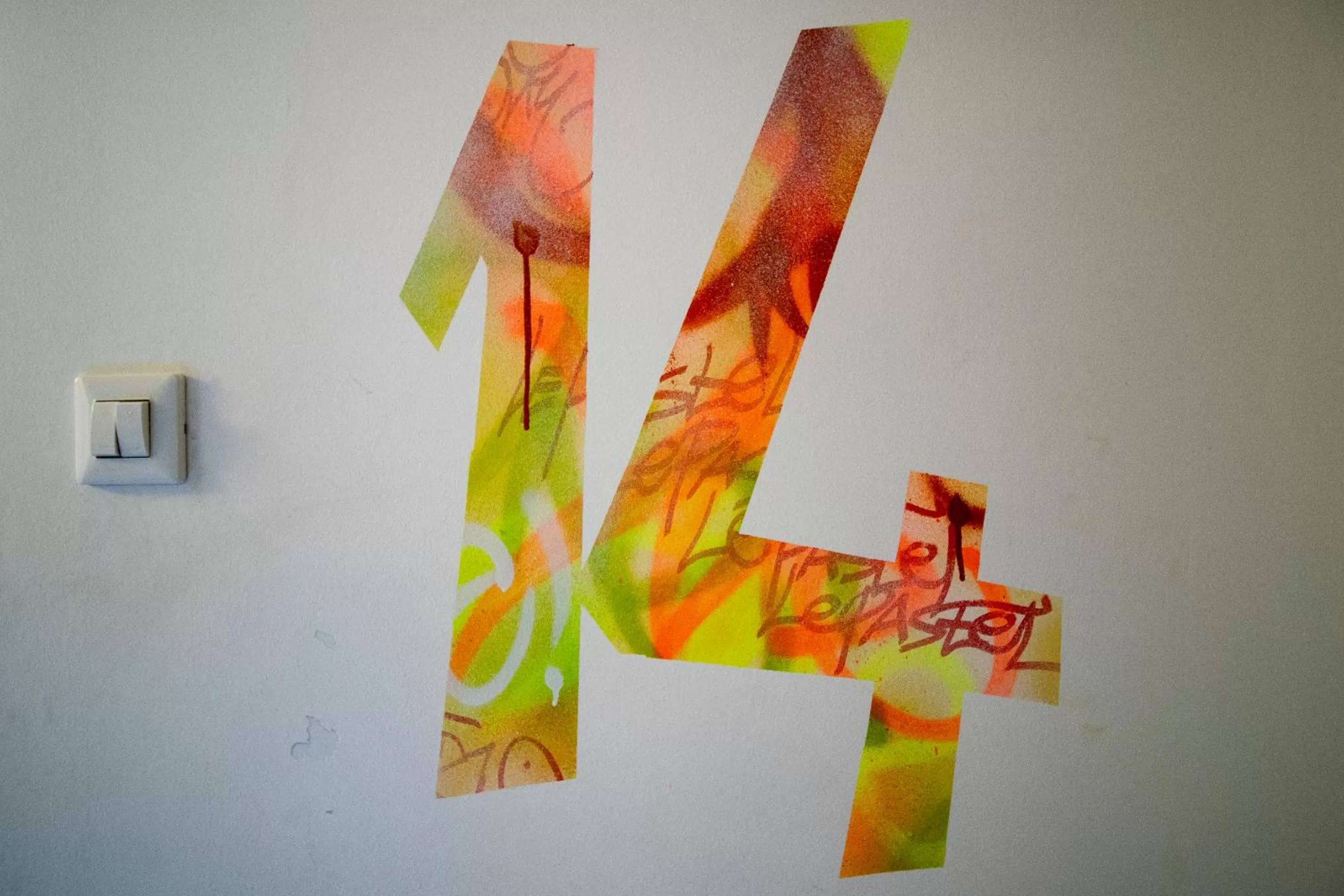 Decorative detail in Hôtel le Pastel