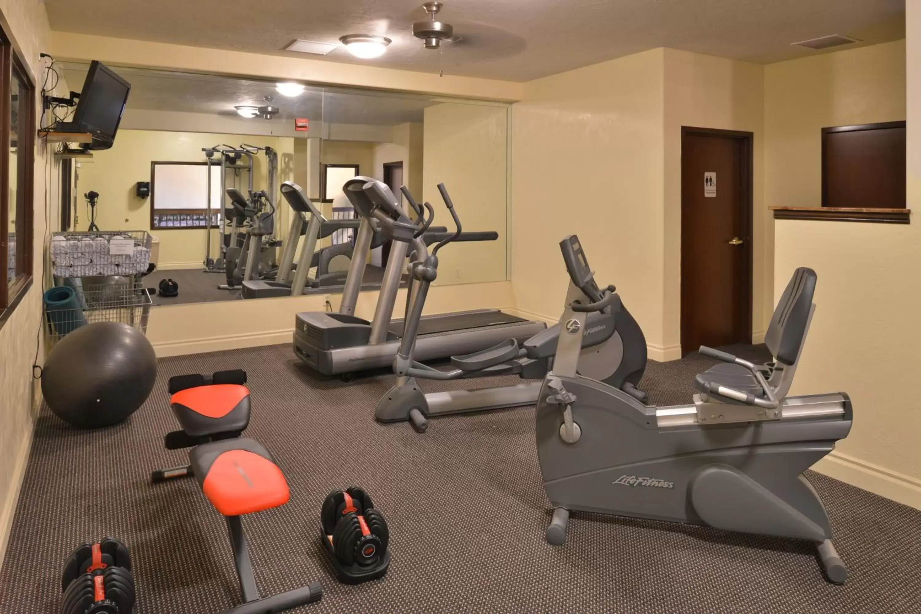 Fitness centre/facilities, Fitness Center/Facilities in Blue Spruce Inn-Meeker, Colorado