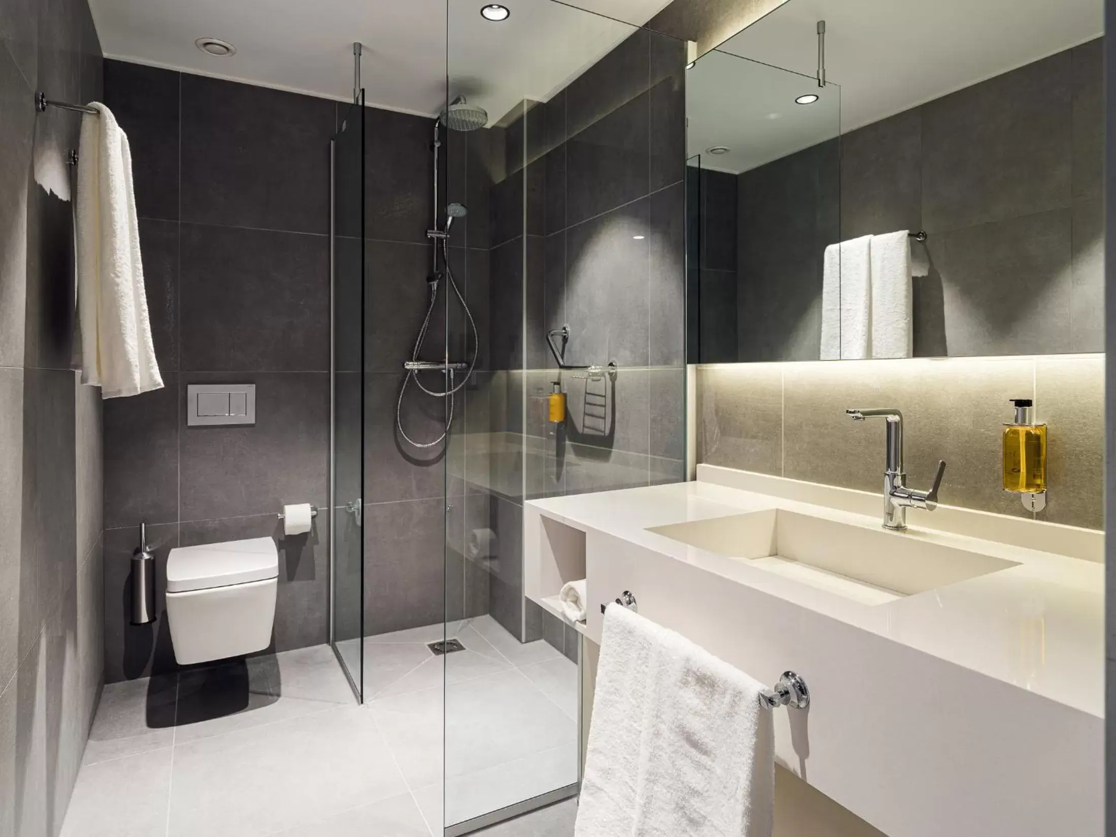 Bathroom in Executive Residency by Best Western Amsterdam Airport