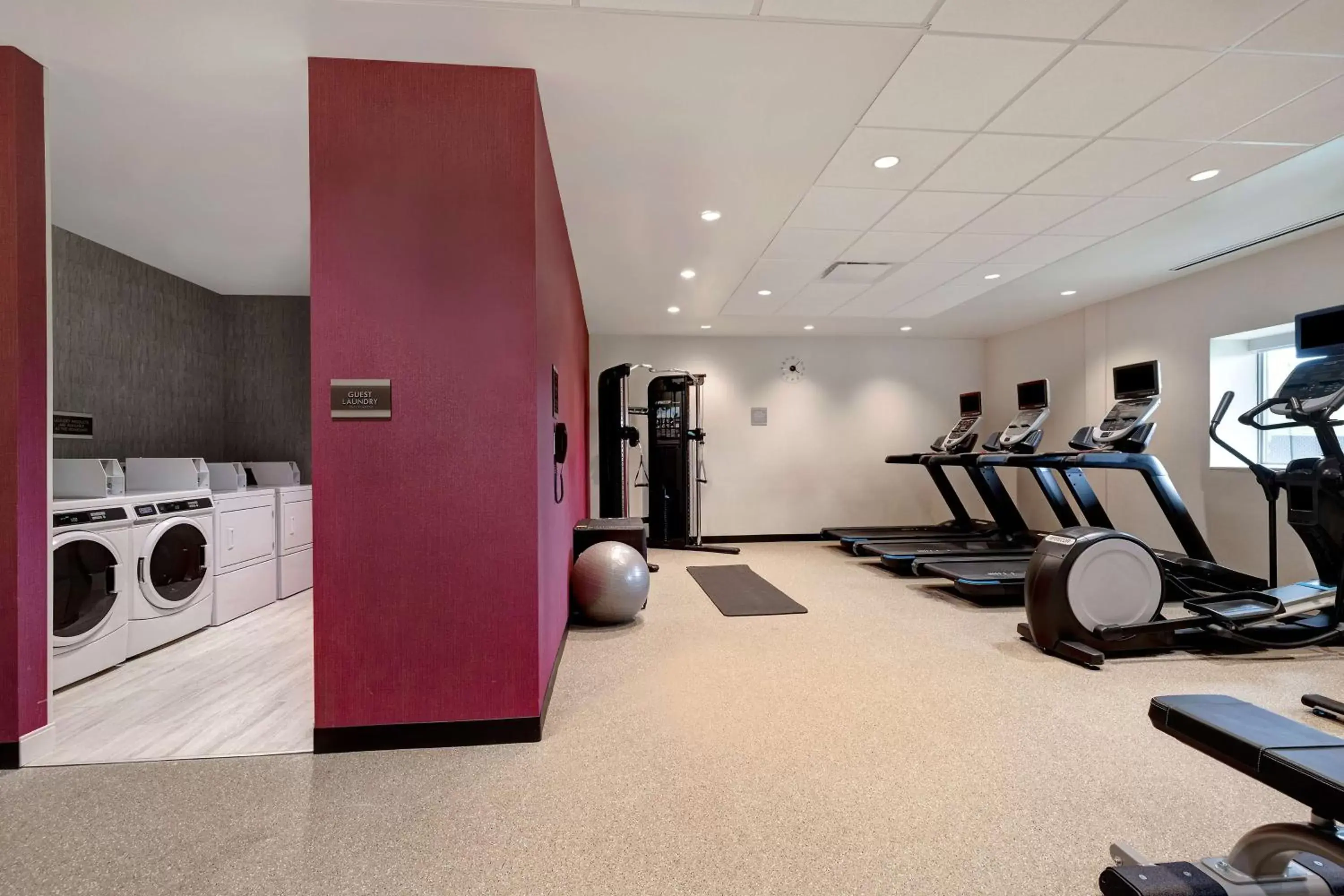 Fitness centre/facilities, Fitness Center/Facilities in Home2 Suites By Hilton Lincolnshire Chicago