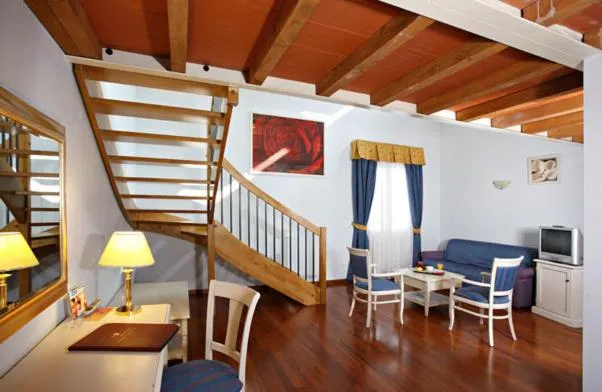 Seating area in Hotel Gabarda