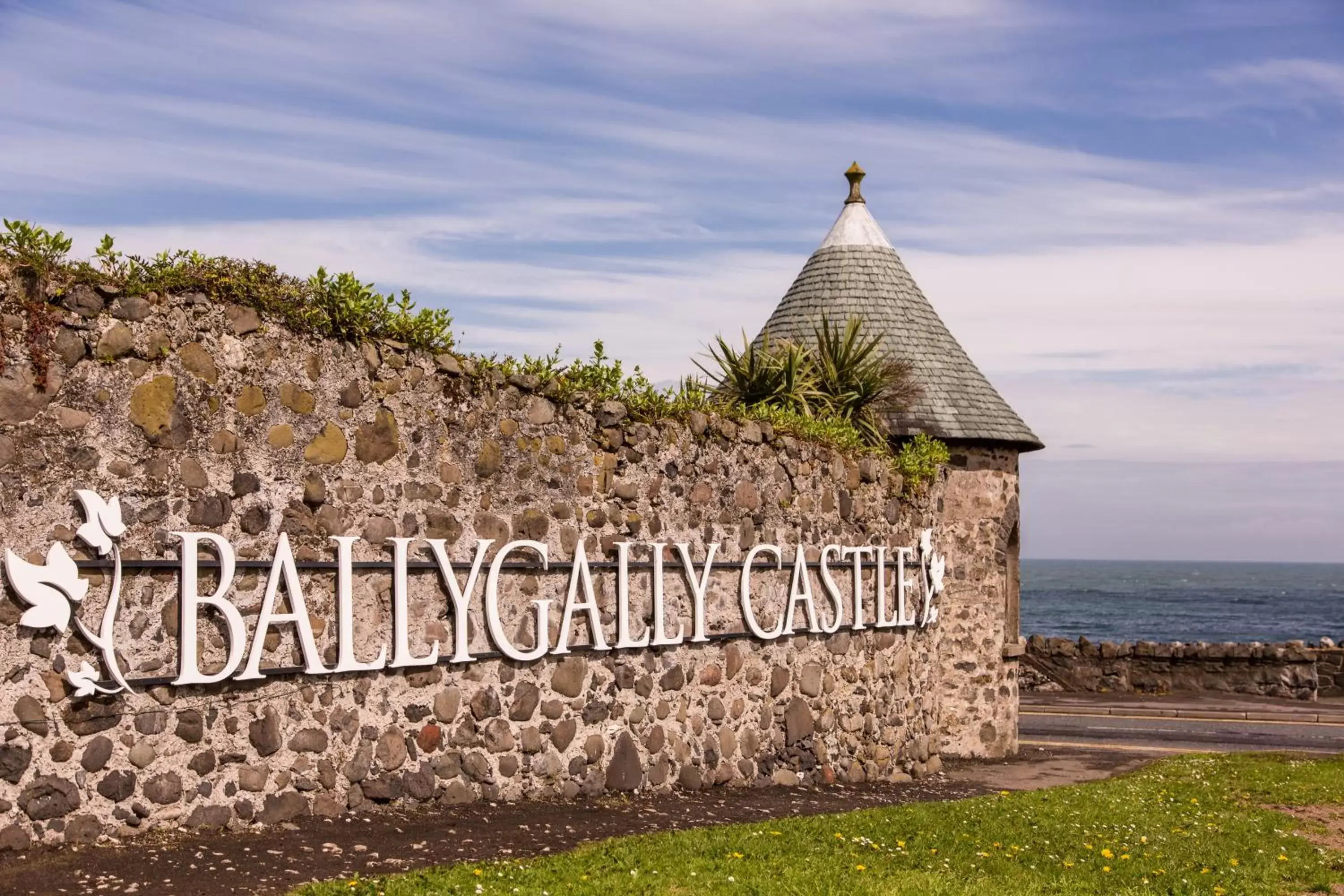 Area and facilities, Property Logo/Sign in Ballygally Castle