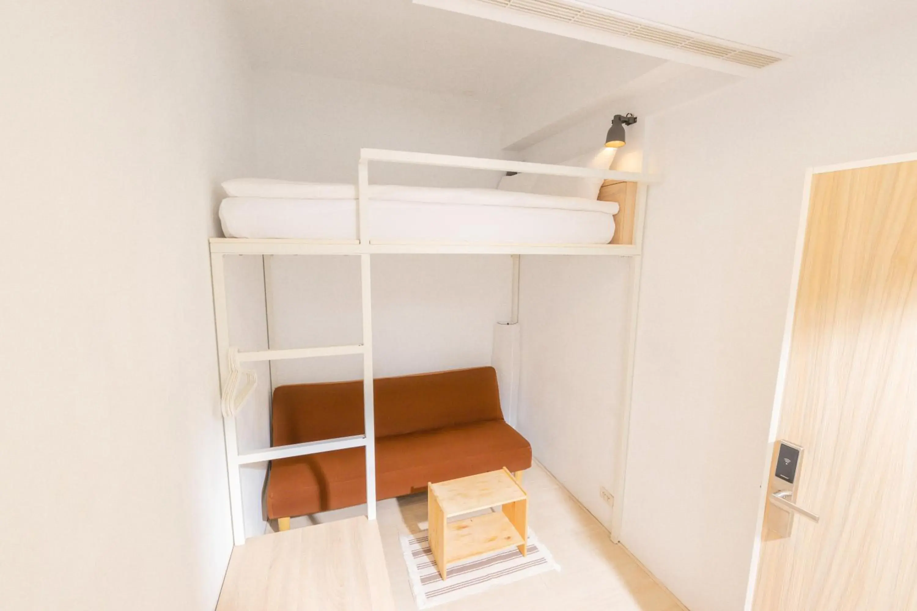 Photo of the whole room, Bunk Bed in Flip Flop Hostel - Garden