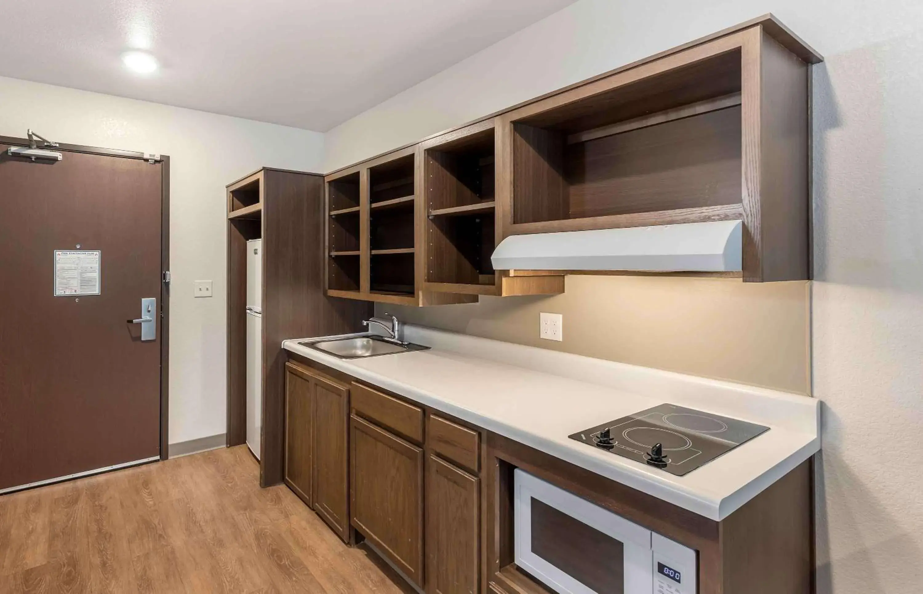 Bedroom, Kitchen/Kitchenette in Extended Stay America Suites - Denver - Centennial