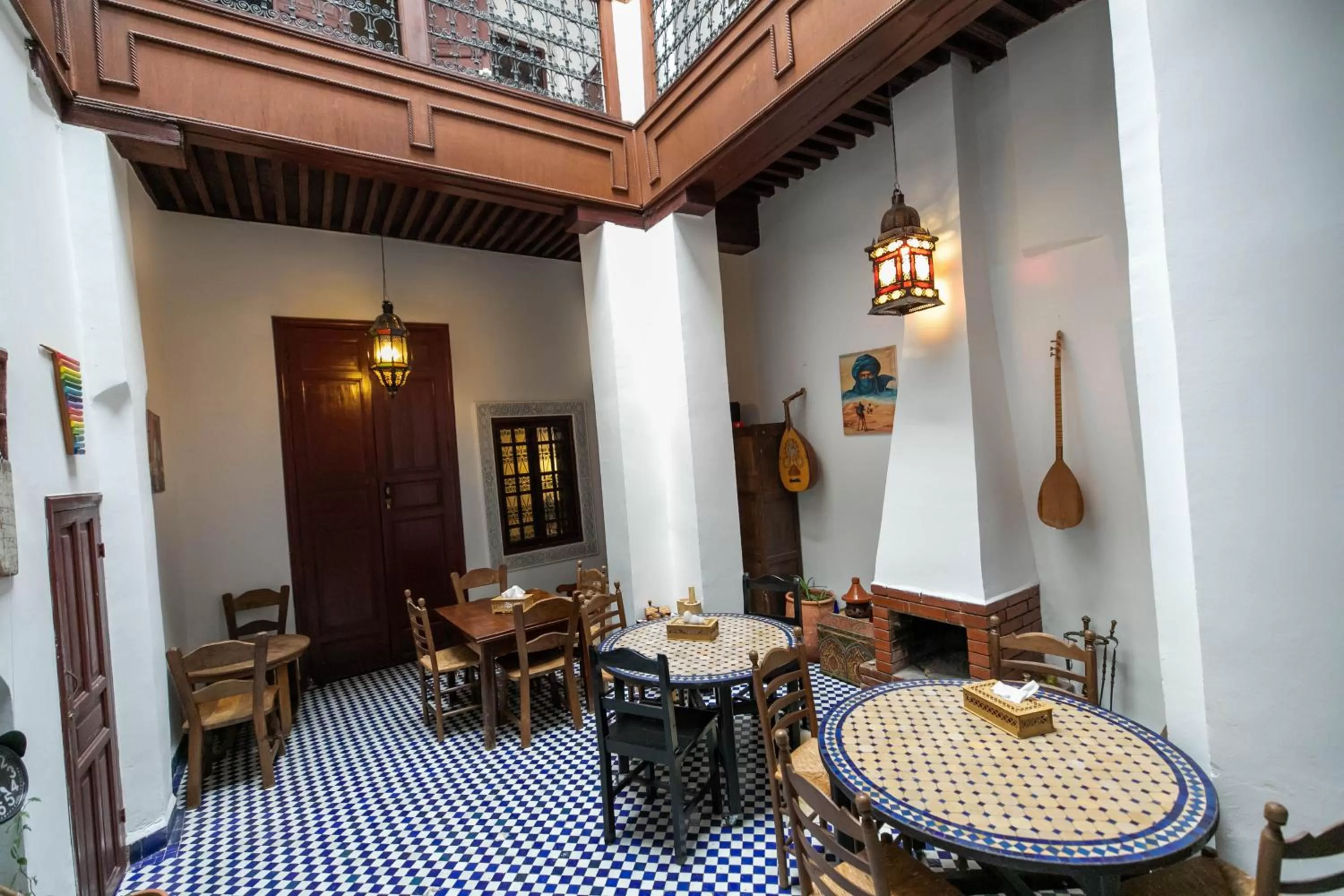 Restaurant/Places to Eat in Fez Dar