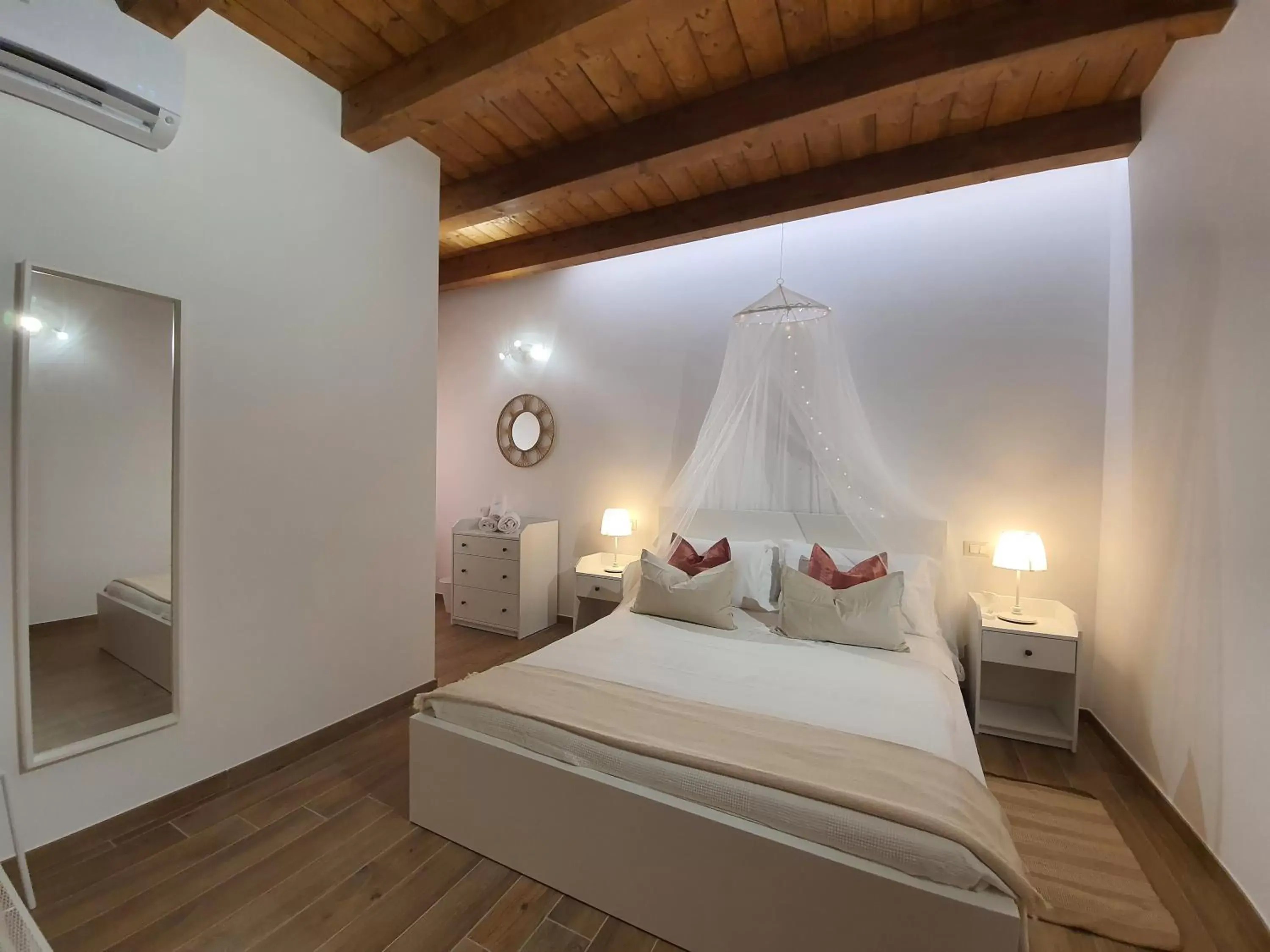 Bed in Casa Ludo - Fondi Vertice Rooms