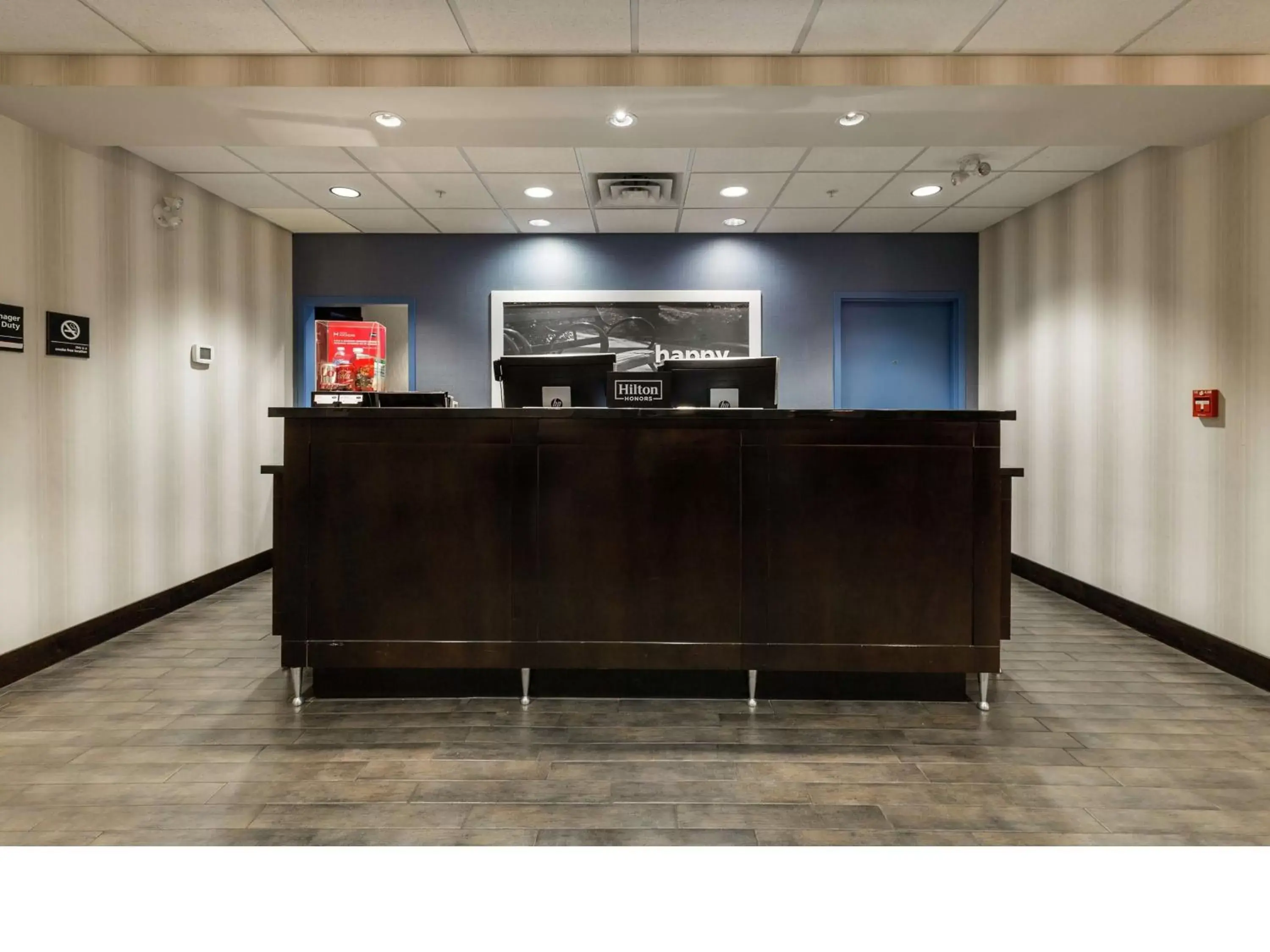 Lobby or reception in Hampton Inn & Suites by Hilton Lethbridge