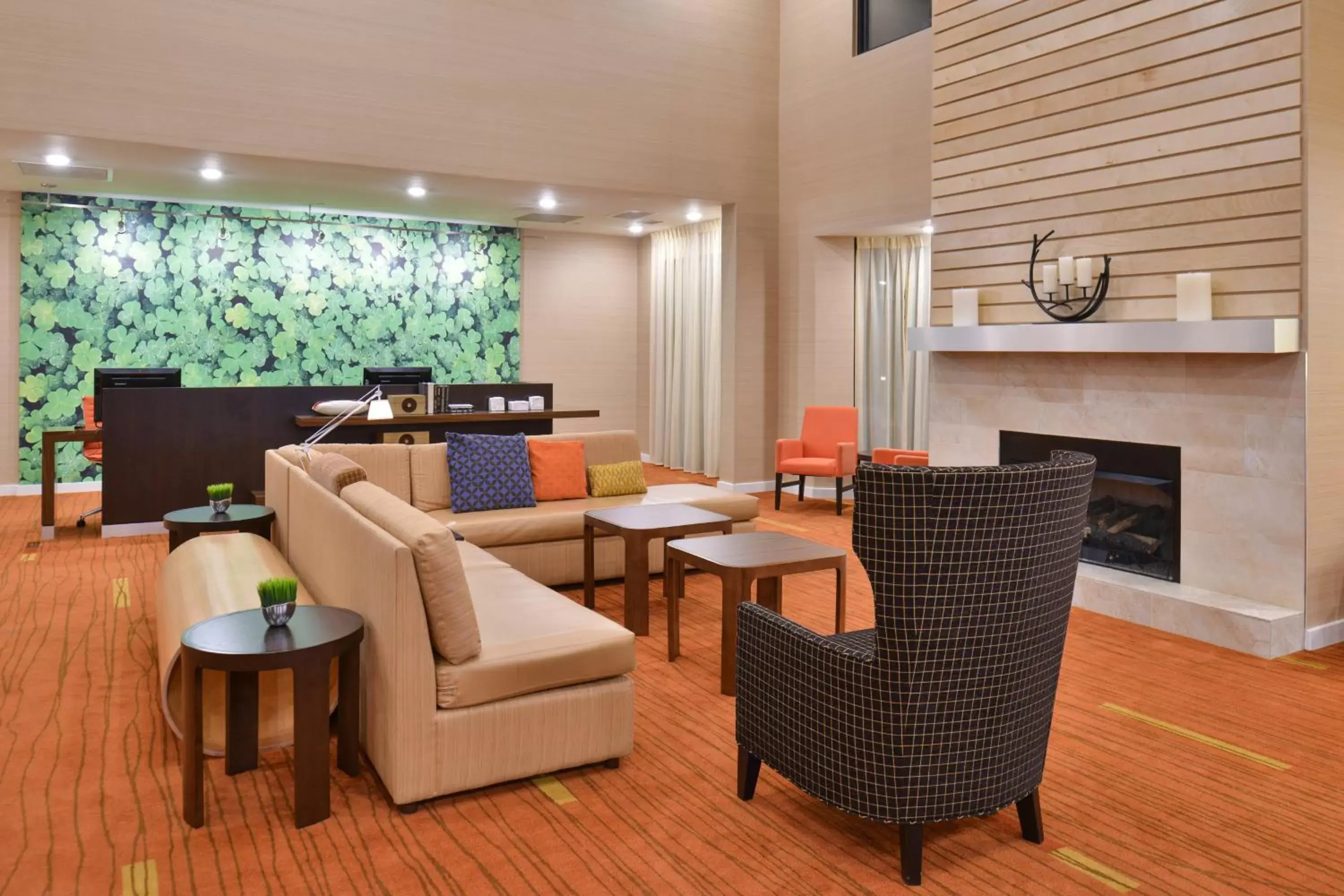 Lobby or reception, Lounge/Bar in Courtyard by Marriott Decatur