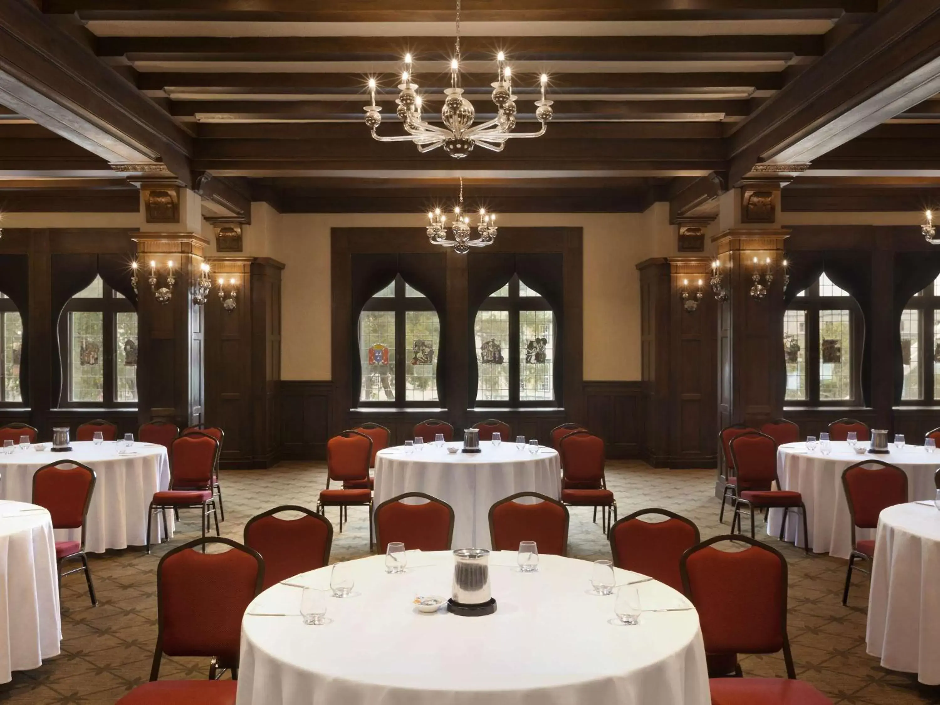 Meeting/conference room, Restaurant/Places to Eat in Fairmont Le Chateau Frontenac