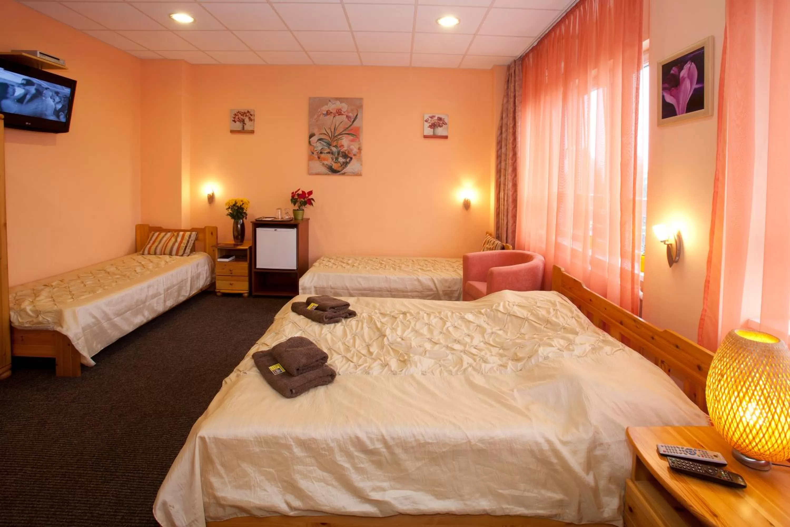 Bed in Airport Szálló