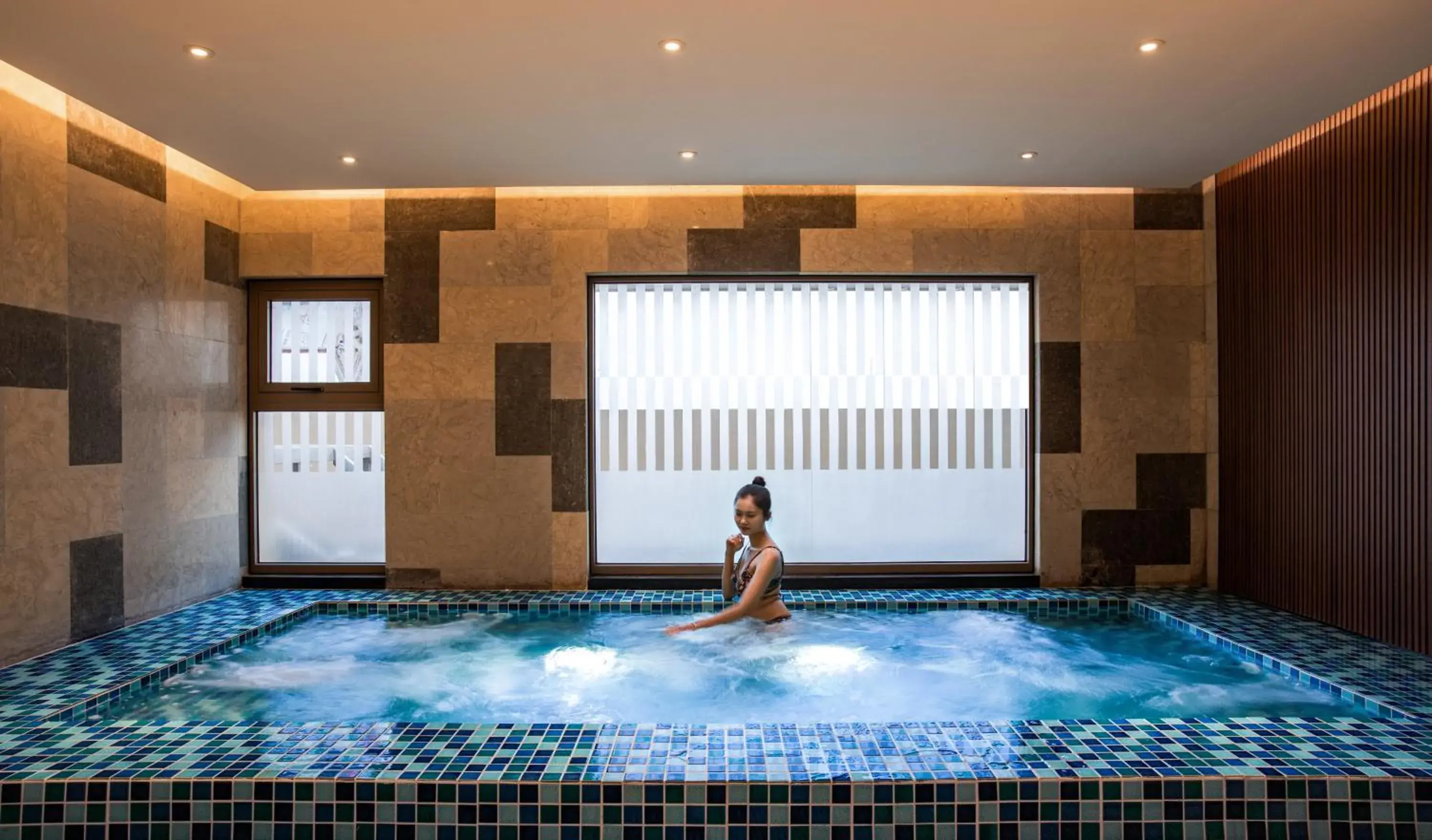 Massage, Swimming Pool in Oakwood Residence Hanoi