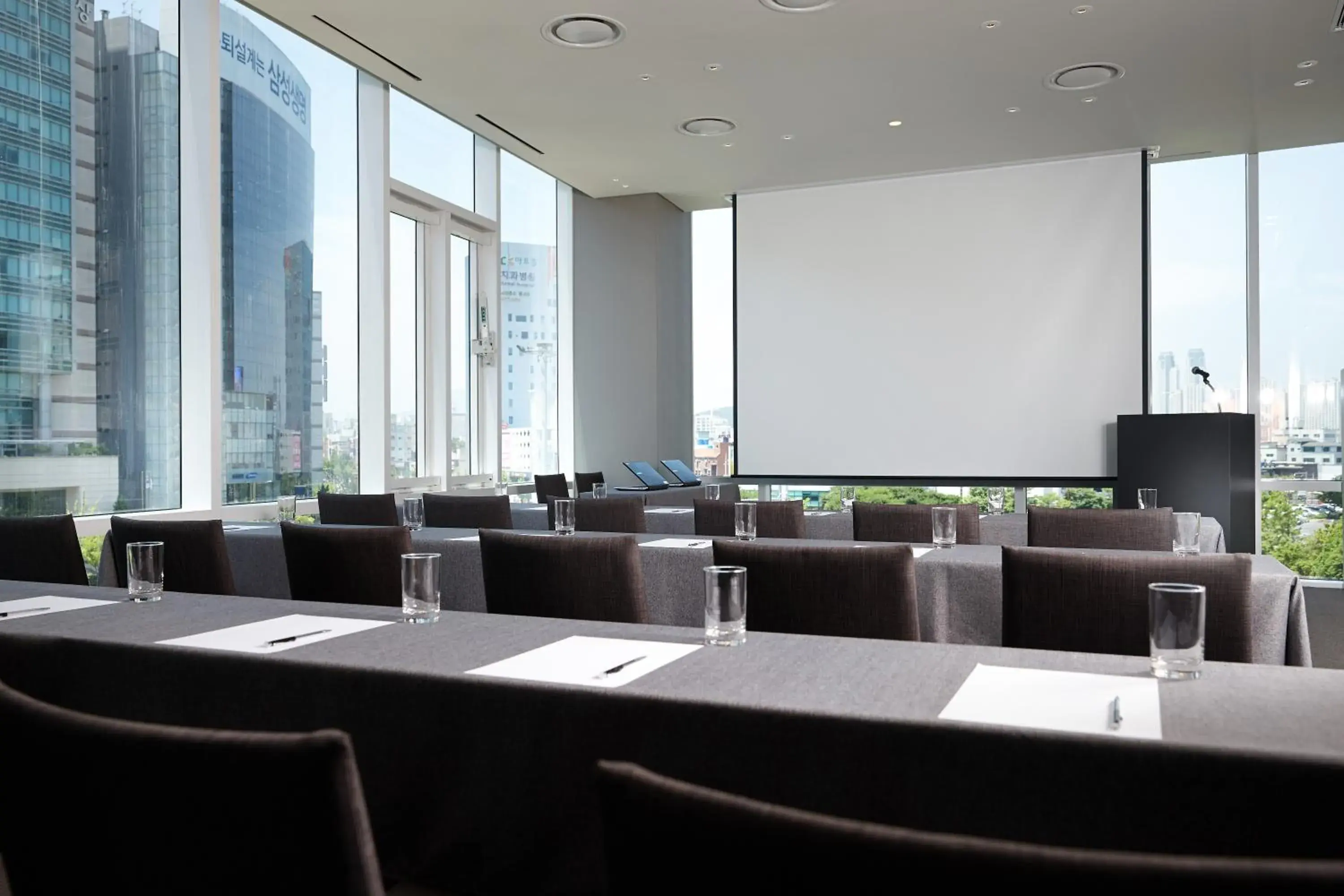 Meeting/conference room in Shilla Stay Ulsan