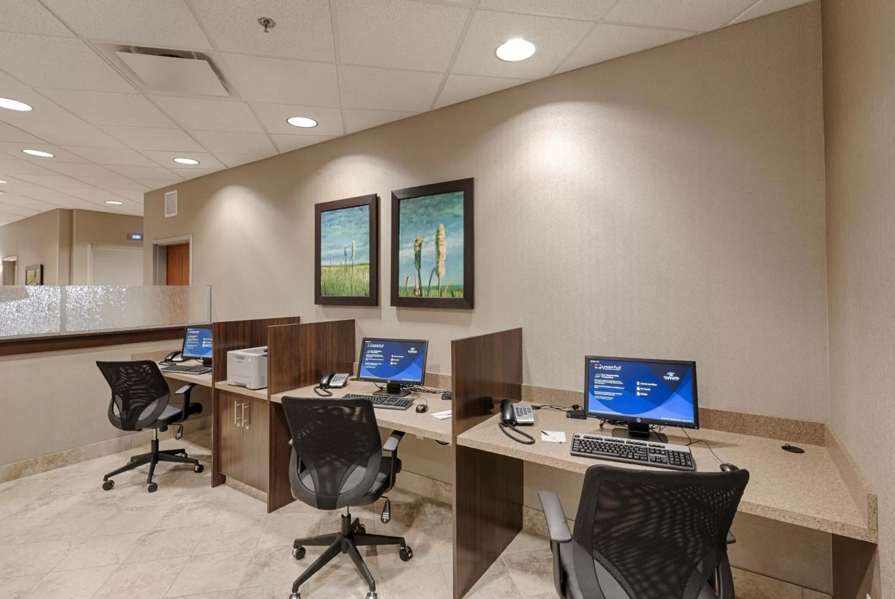 Business facilities, Business Area/Conference Room in Canalta Hotel Assiniboia