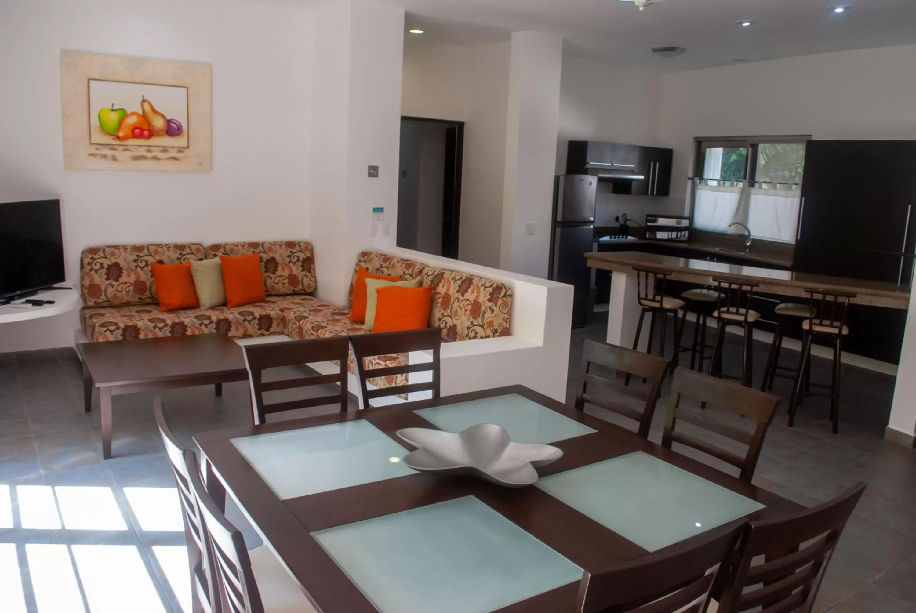 Living room, Seating Area in Dangelos Hotel on Fifth Avenue