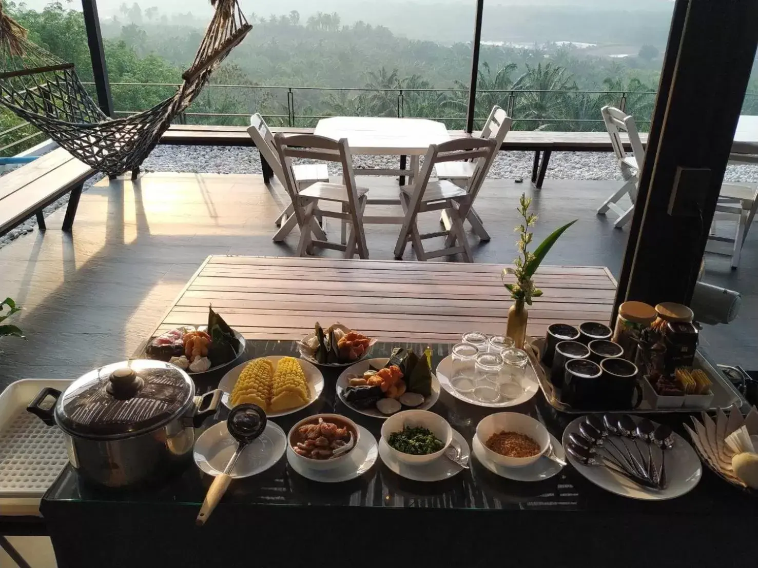 Food and drinks in Ao Luek Panoramic Pool-SHA Plus Food and drinks in Ao Luek Panoramic Pool-SHA Plus