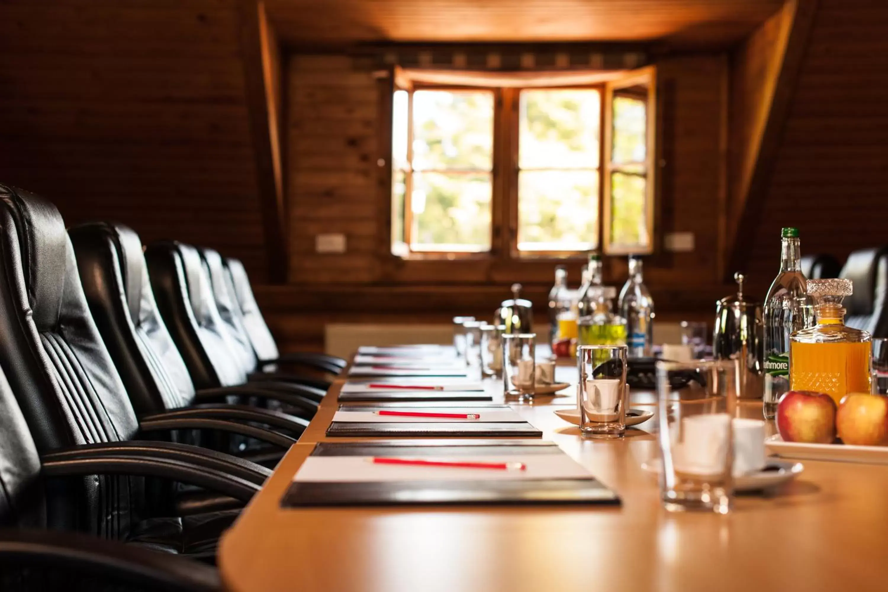 Meeting/conference room, Restaurant/Places to Eat in Chevin Country Park Hotel & Spa