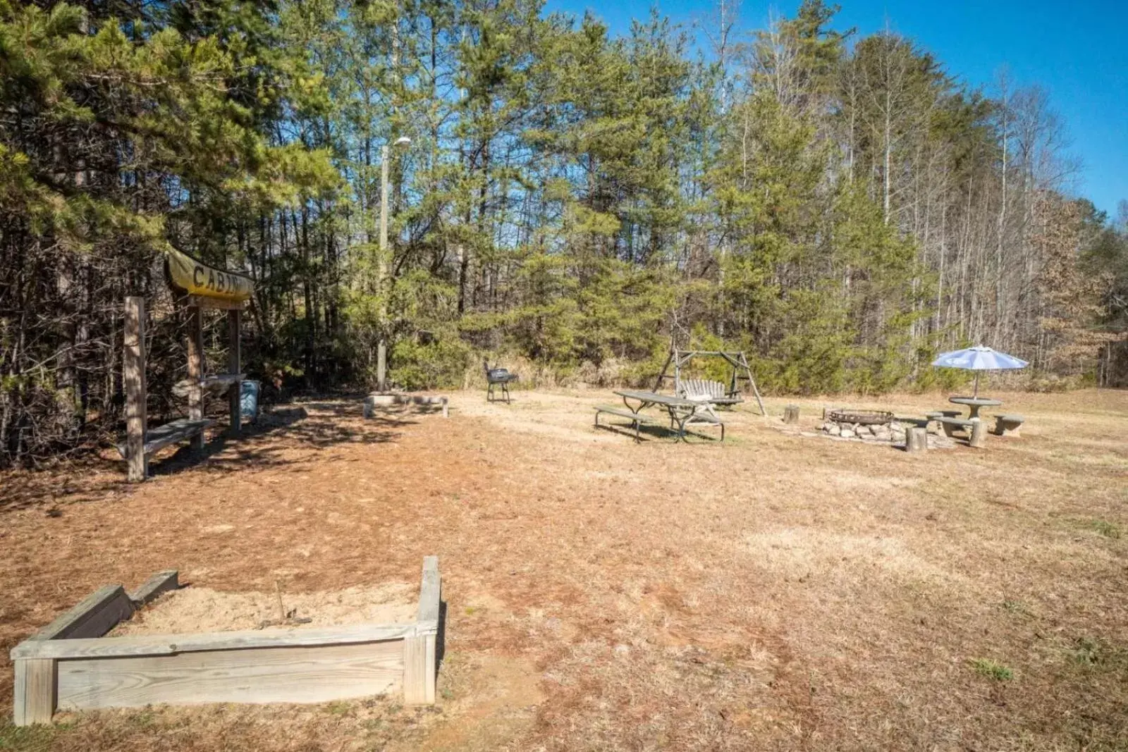 Property building in Nacoochee valley motel