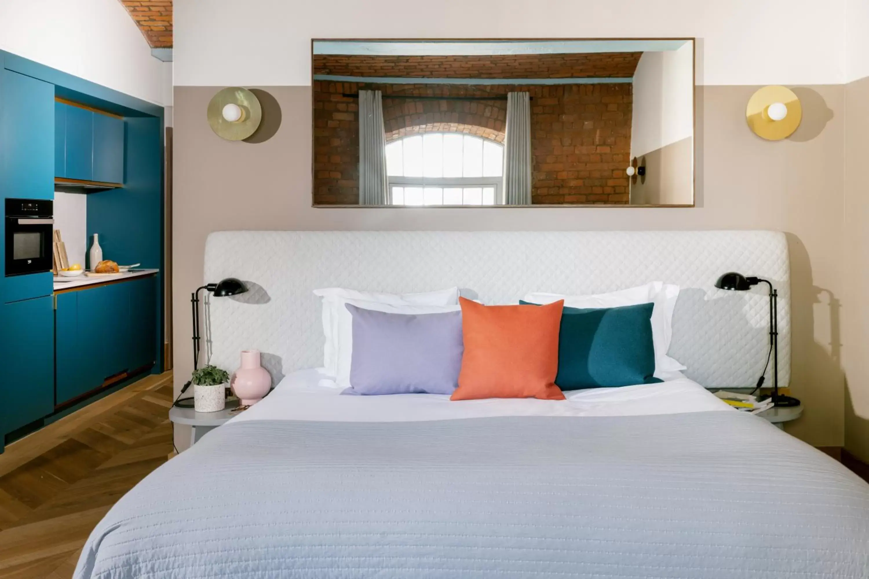 Bed in Native Manchester Bed in Native Manchester