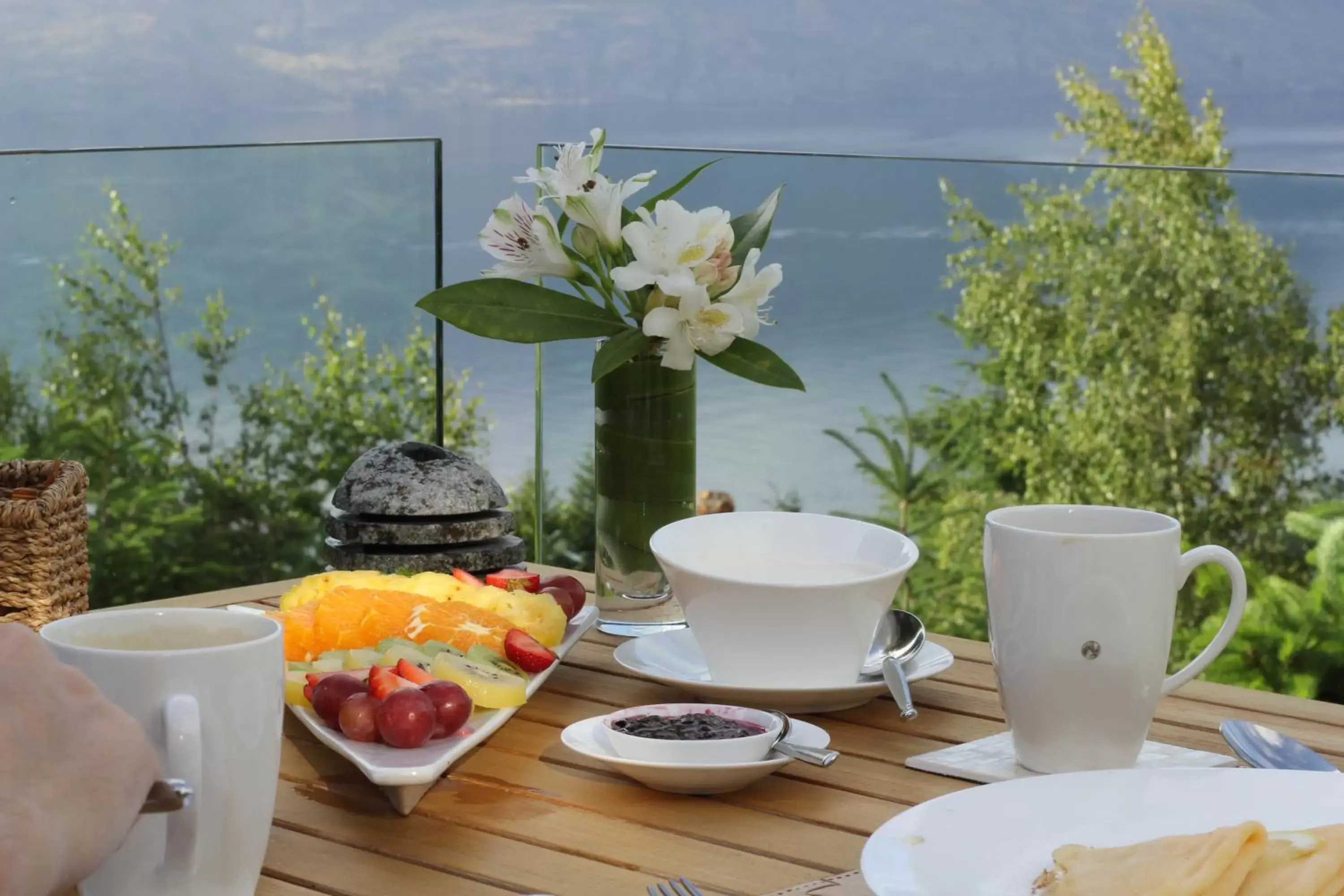 Breakfast in Azur Lodge