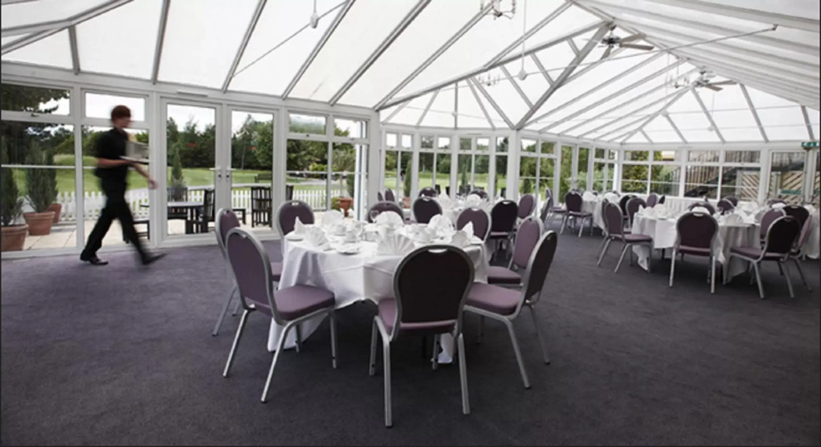 Business facilities, Restaurant/Places to Eat in The Essex Golf & Country Club Hotel