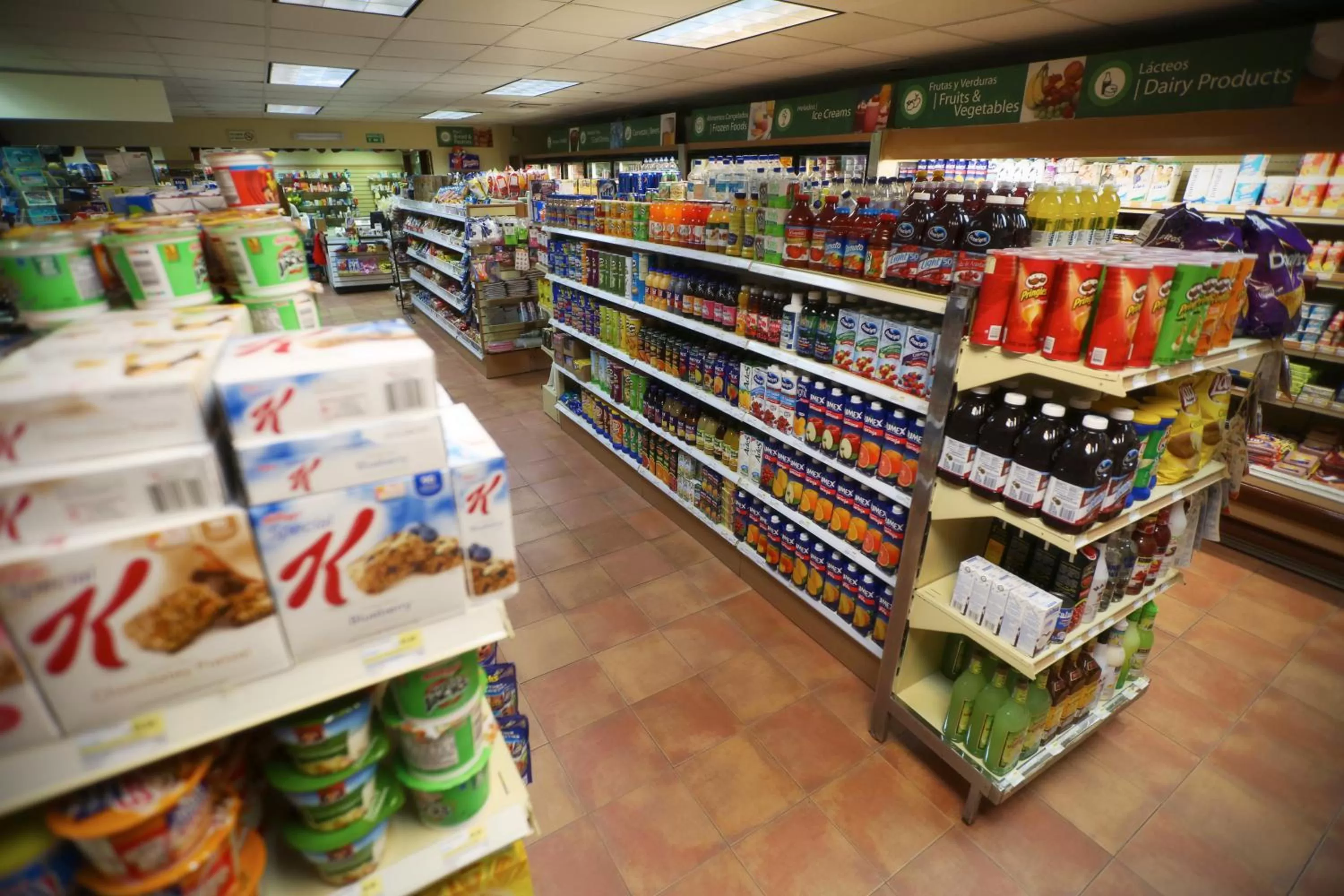 On-site shops in The Royal Cancun All Suites Resort