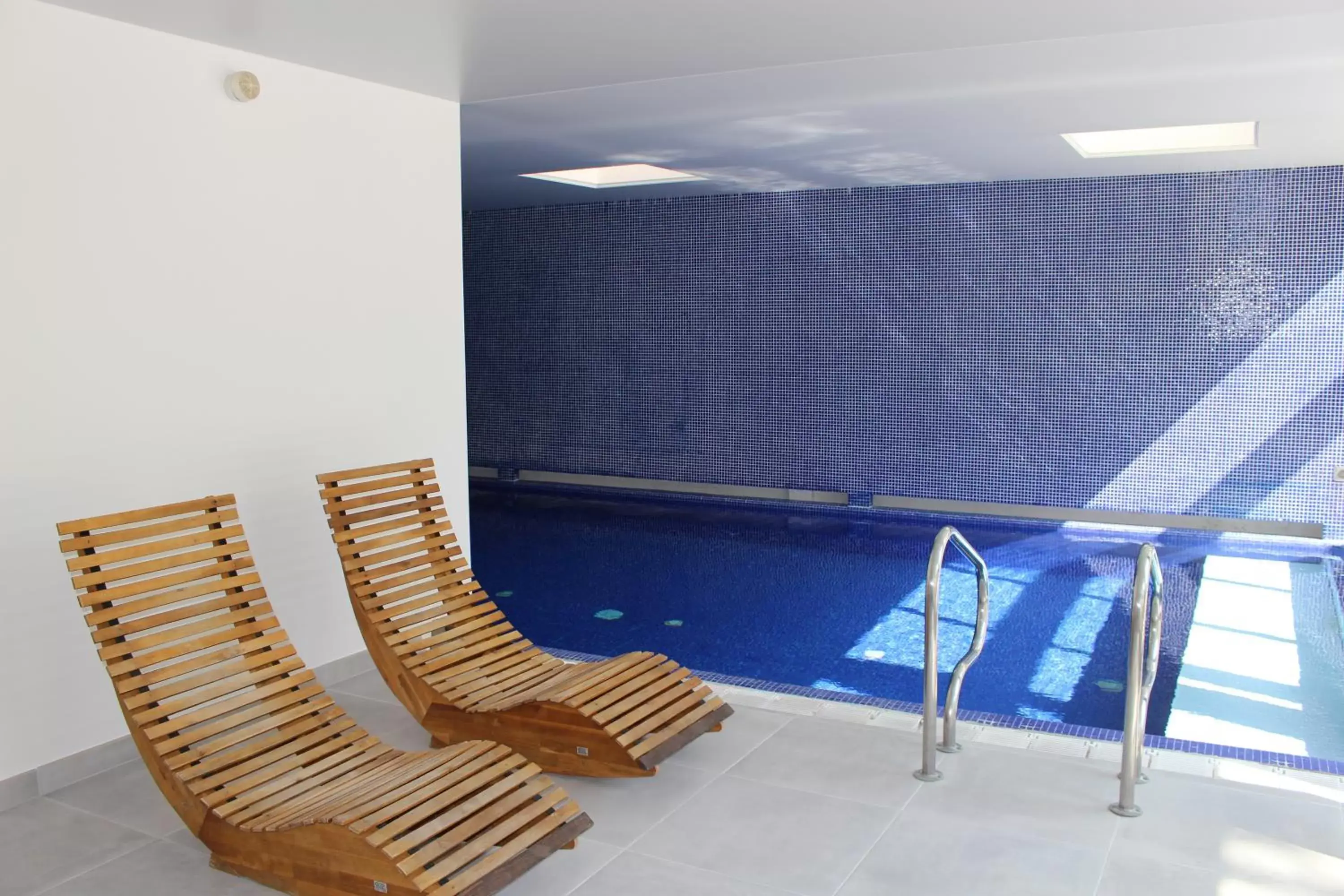 Spa and wellness centre/facilities, Swimming Pool in Les Pleiades Hôtel-Spa-Restaurant