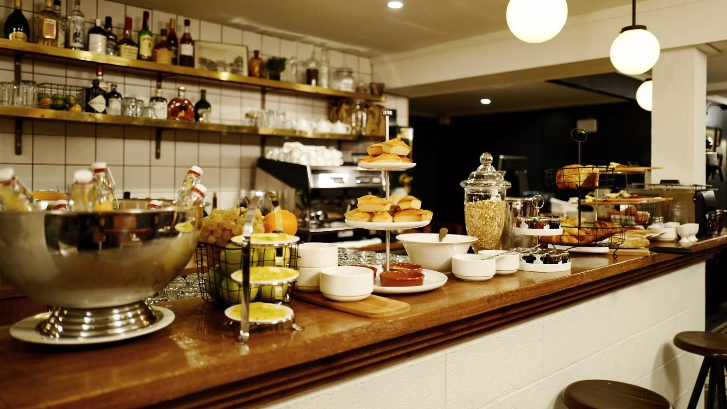 Restaurant/places to eat in Urban Style Hotel des Carmes