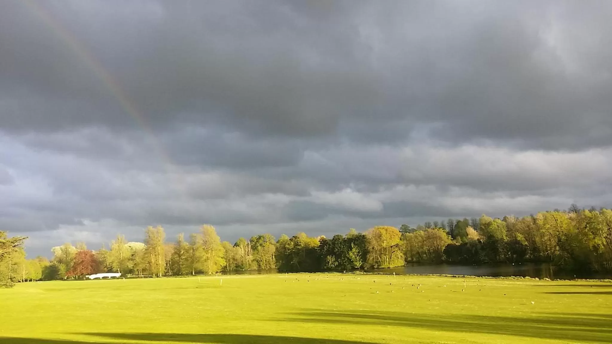 Lake view in Donnington Grove Hotel & Golf Club
