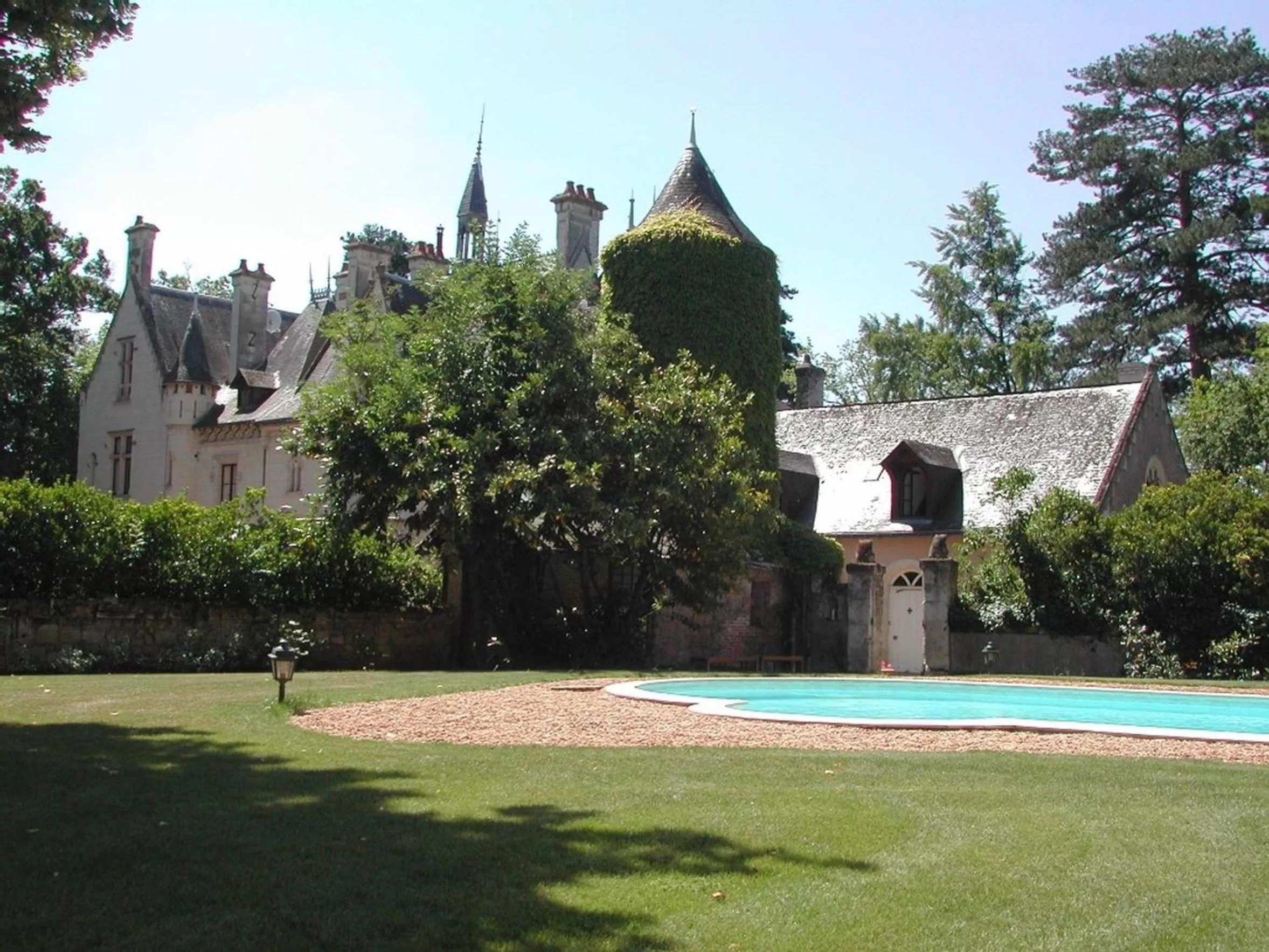 Facade/entrance in Château de Nazé Vivy-Saumur