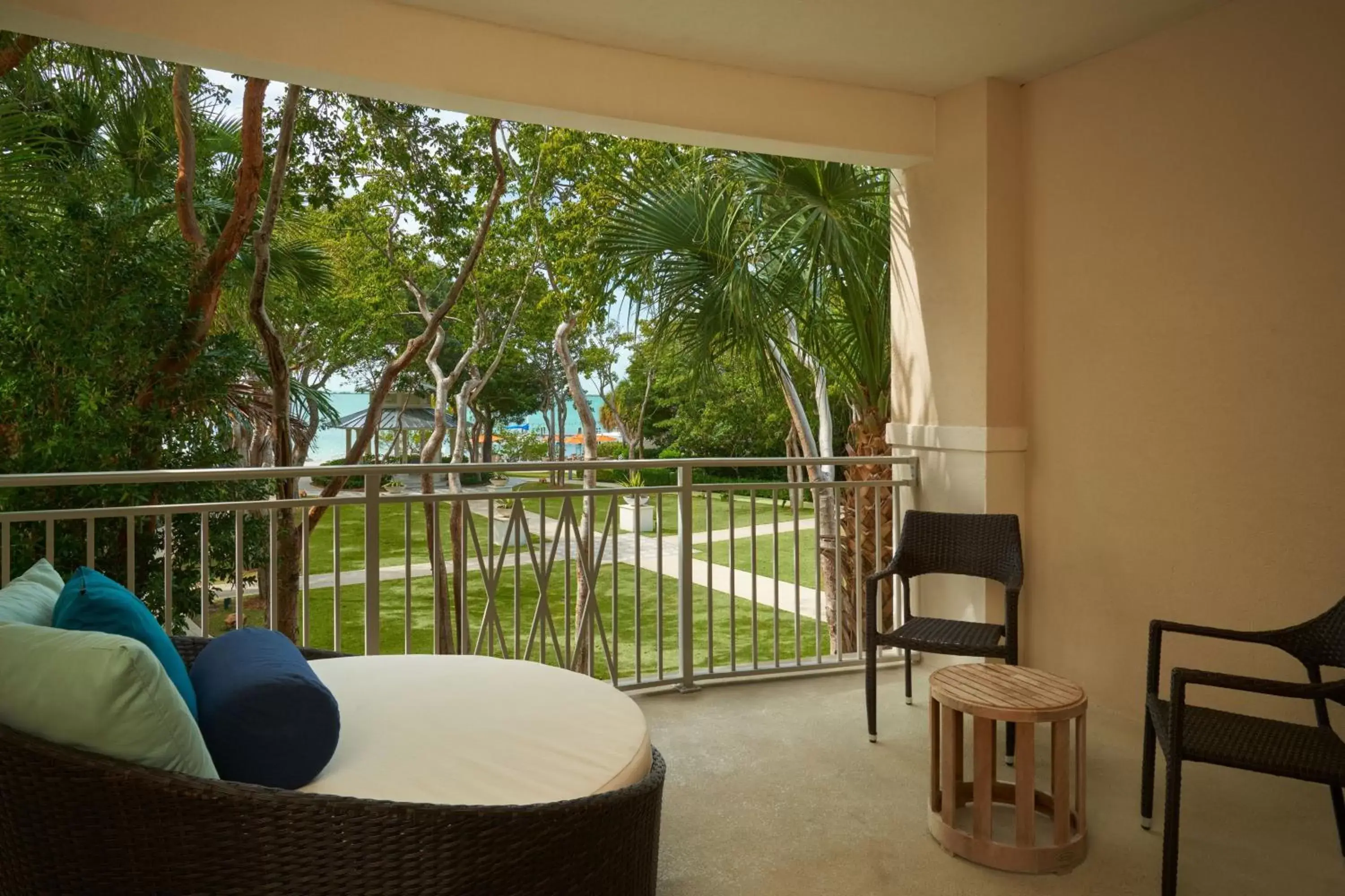 Photo of the whole room, Balcony/Terrace in Playa Largo Resort & Spa, Autograph Collection