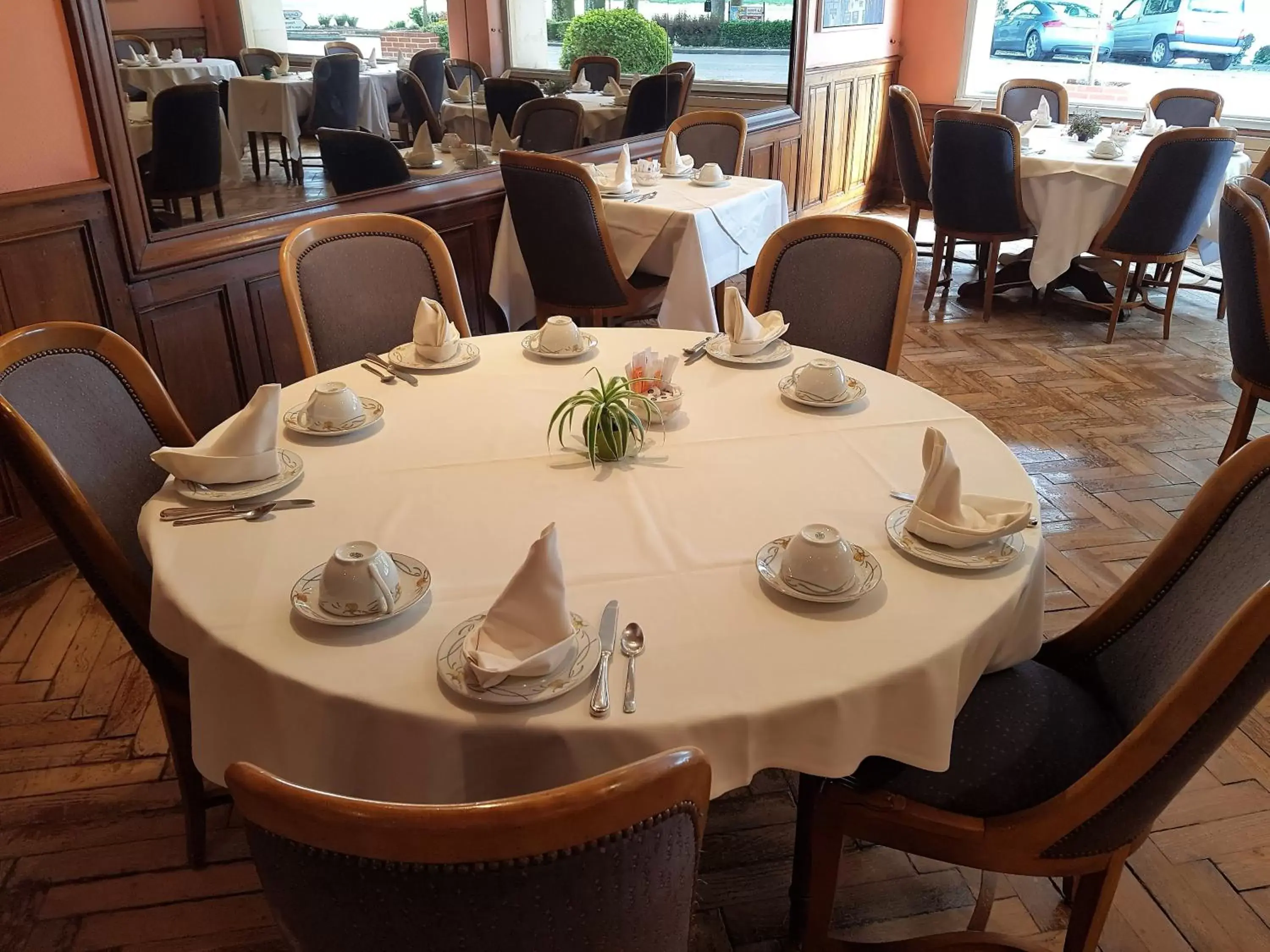 Buffet breakfast, Restaurant/Places to Eat in Logis Hôtel Le Rivage