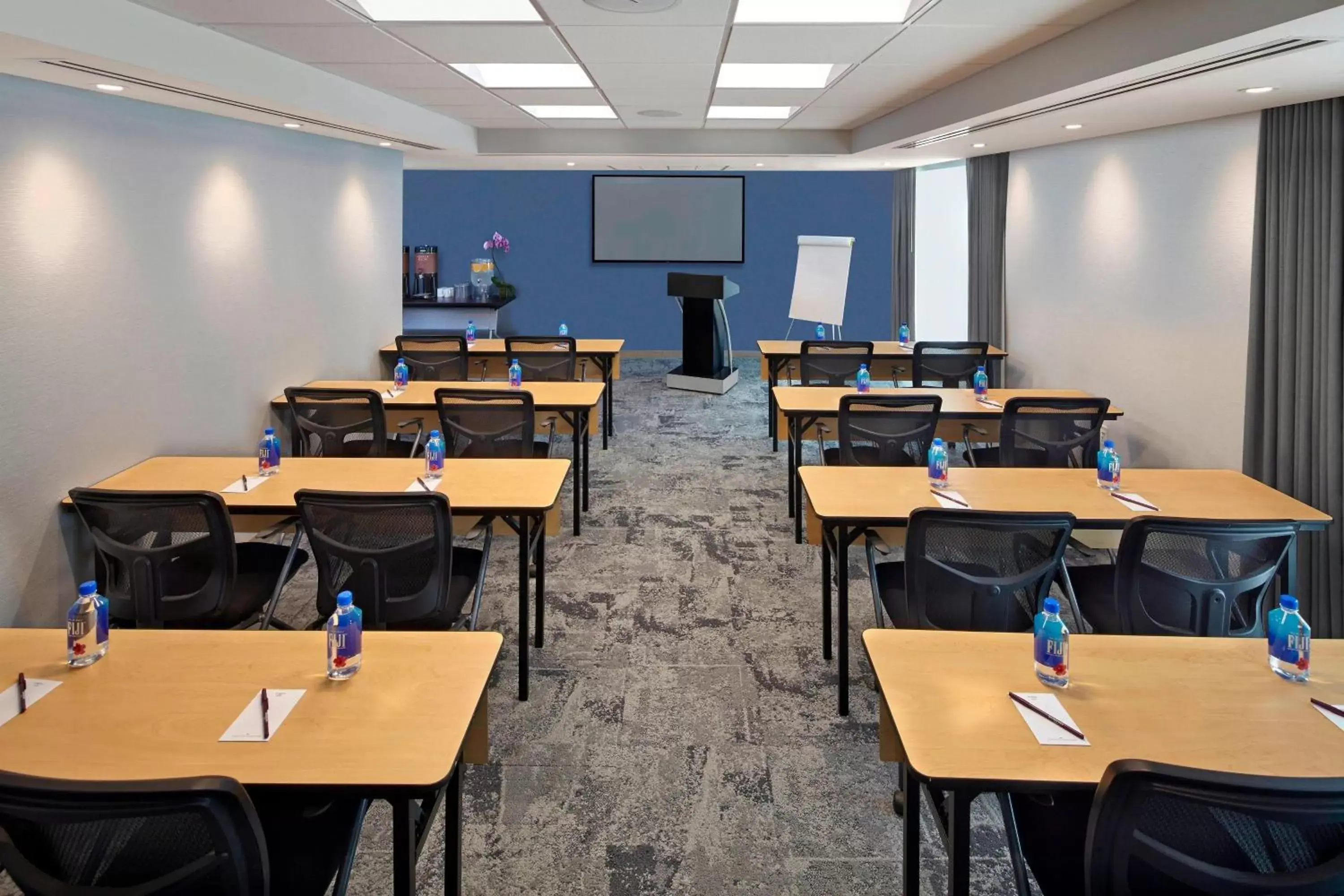 Meeting/conference room, Business Area/Conference Room in Residence Inn by Marriott Miami Beach Surfside