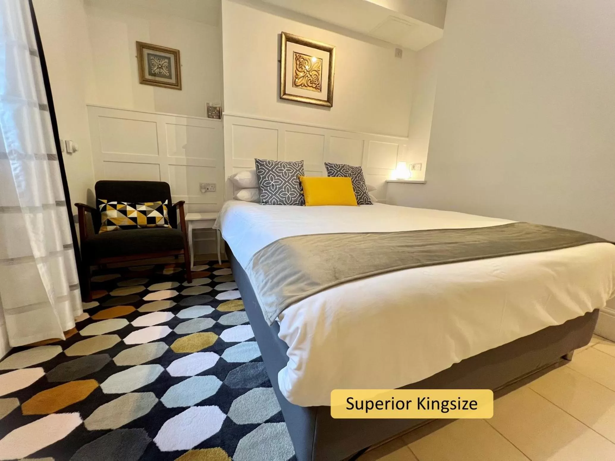 Bedroom, Bed in Ferndale Mews