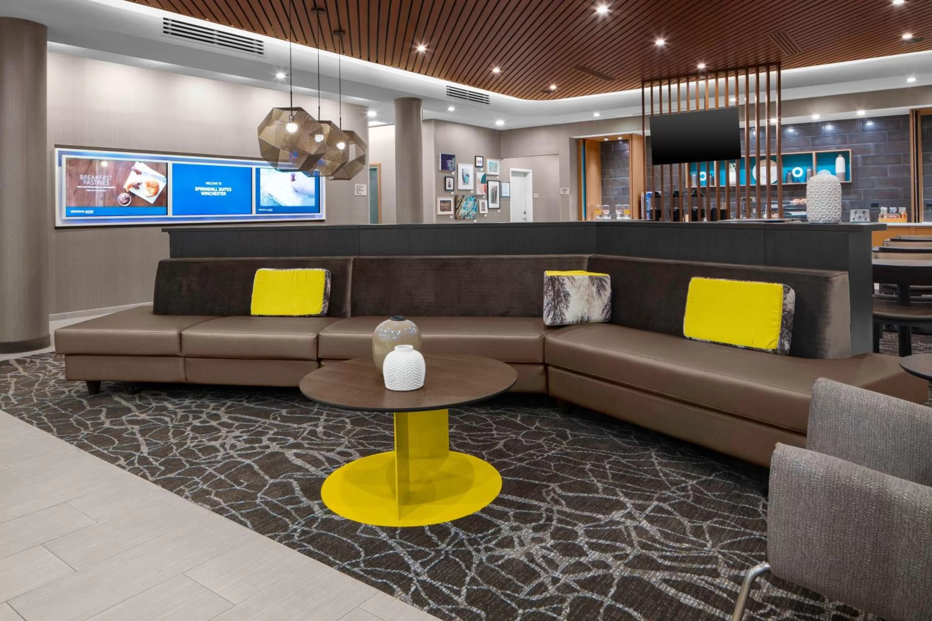 Lobby or reception in SpringHill Suites Winchester