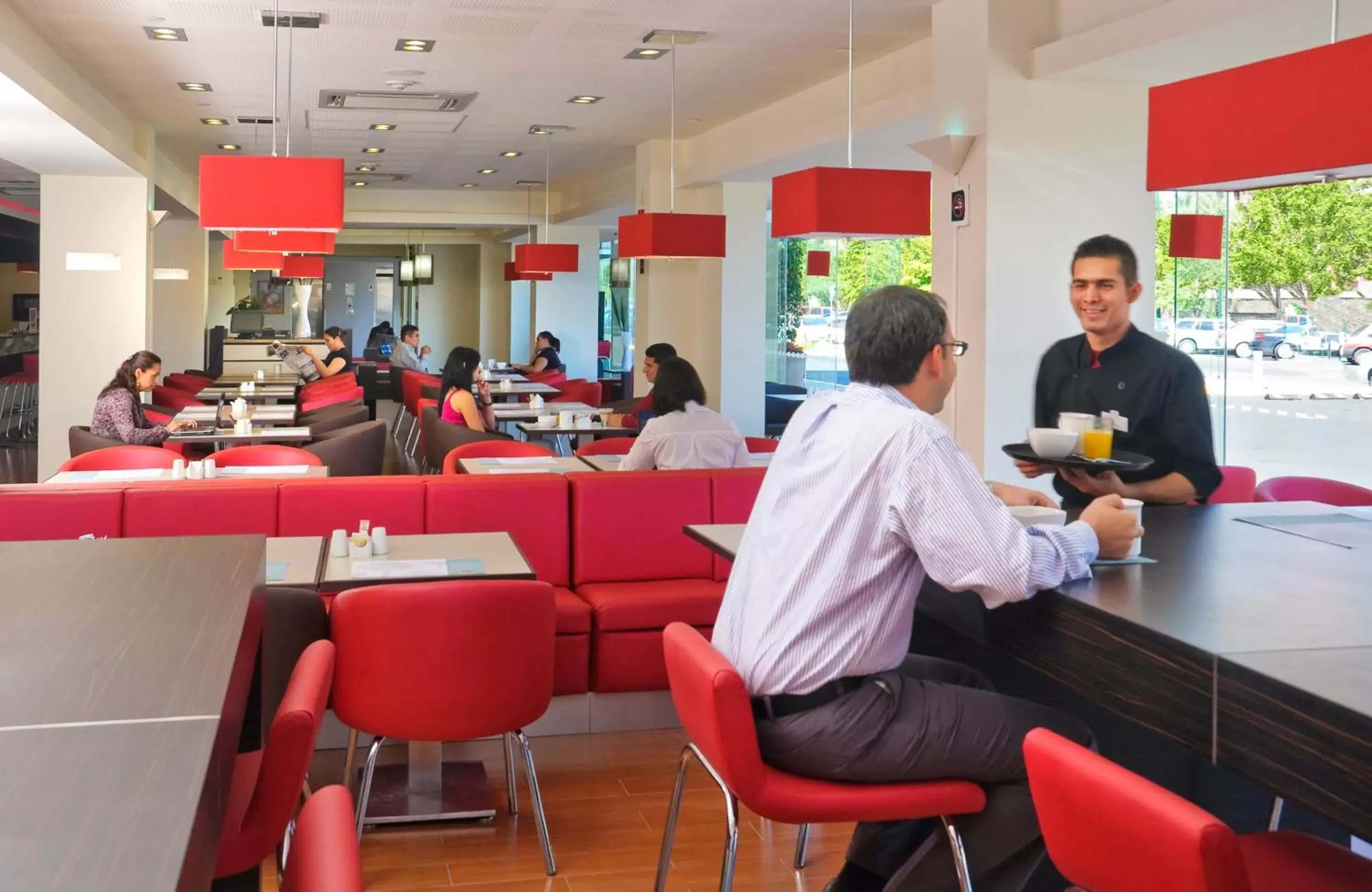 Restaurant/places to eat in Ibis Hermosillo