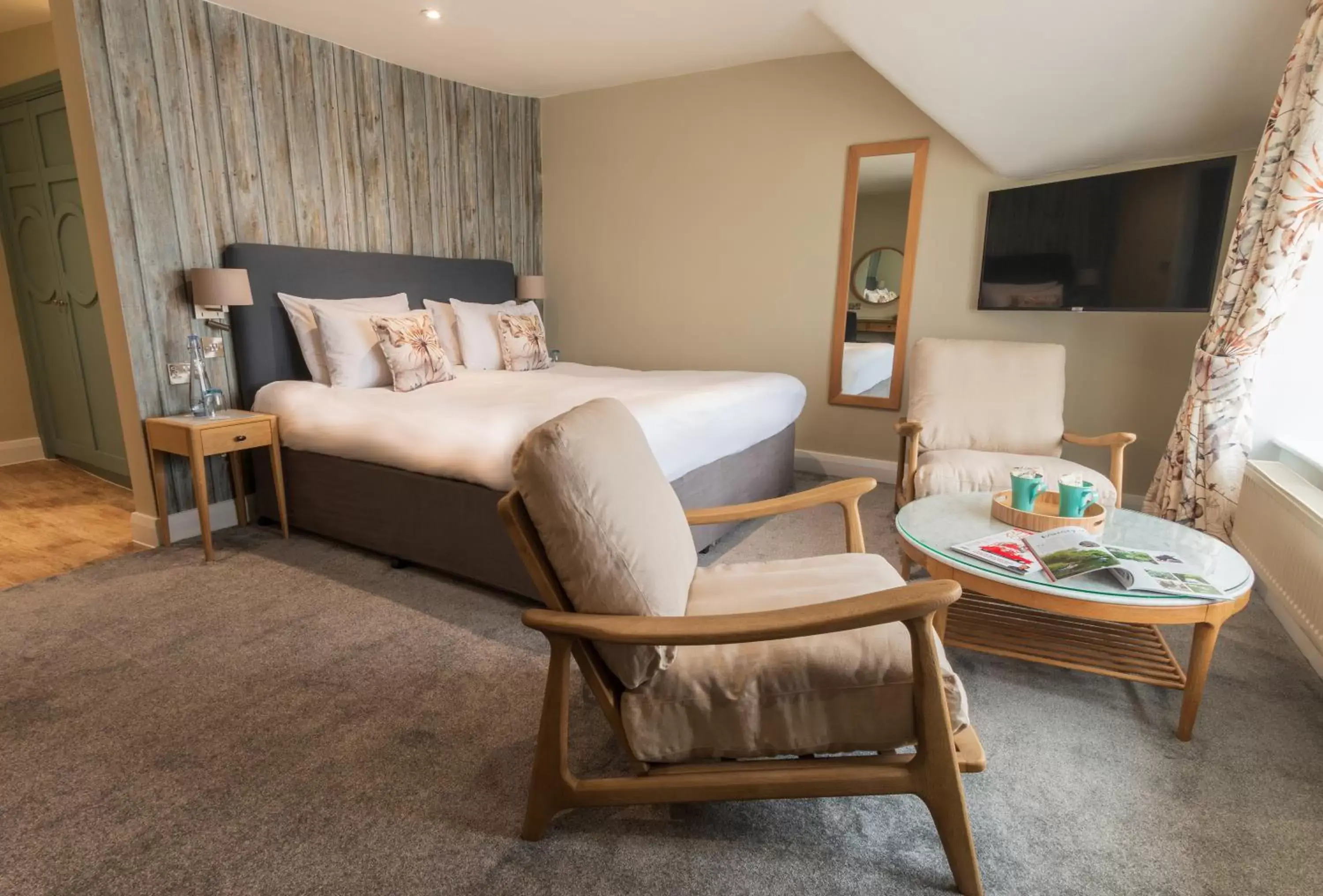Superior Double or Twin Room with Sea View - single occupancy in The Brudenell Superior Double or Twin Room with Sea View - single occupancy in The Brudenell