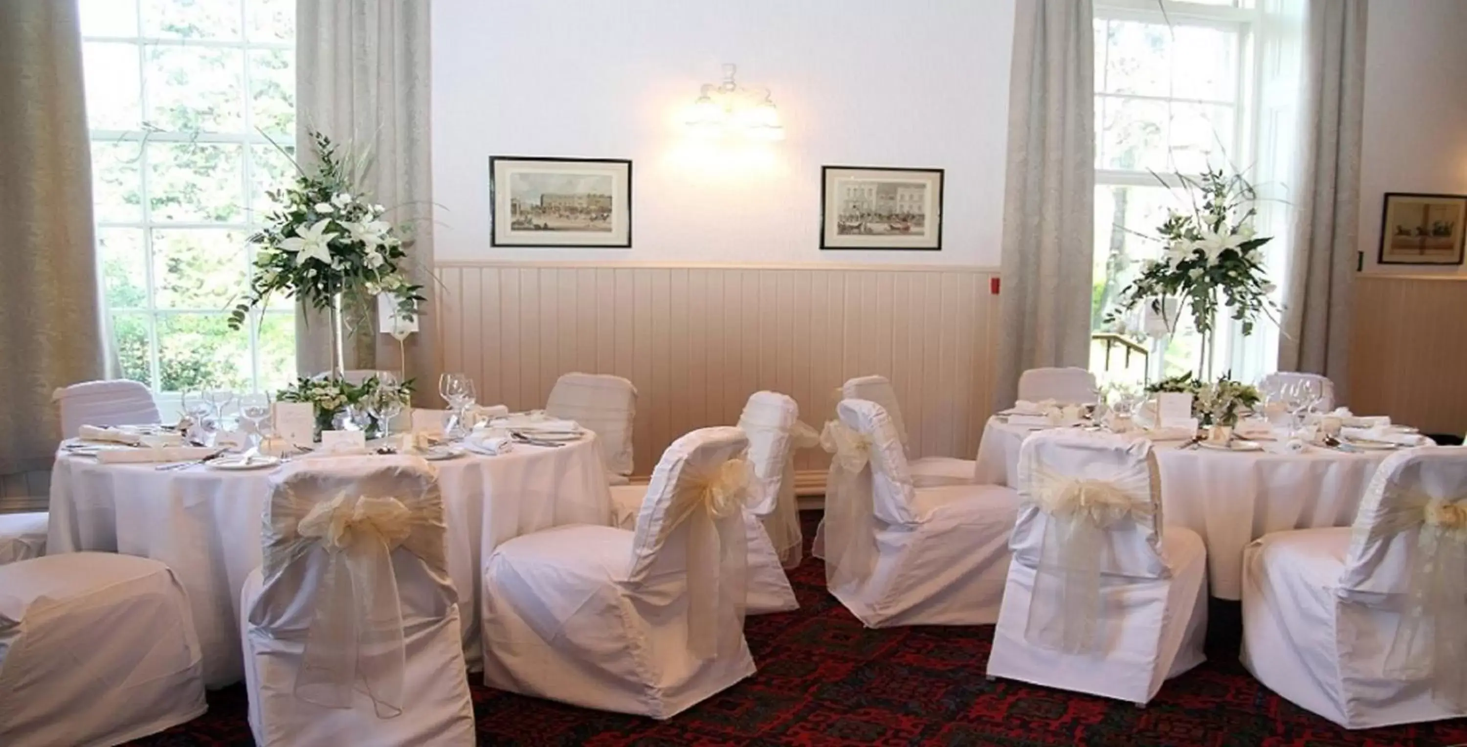 Restaurant/places to eat, Banquet Facilities in Tankerville Arms Hotel