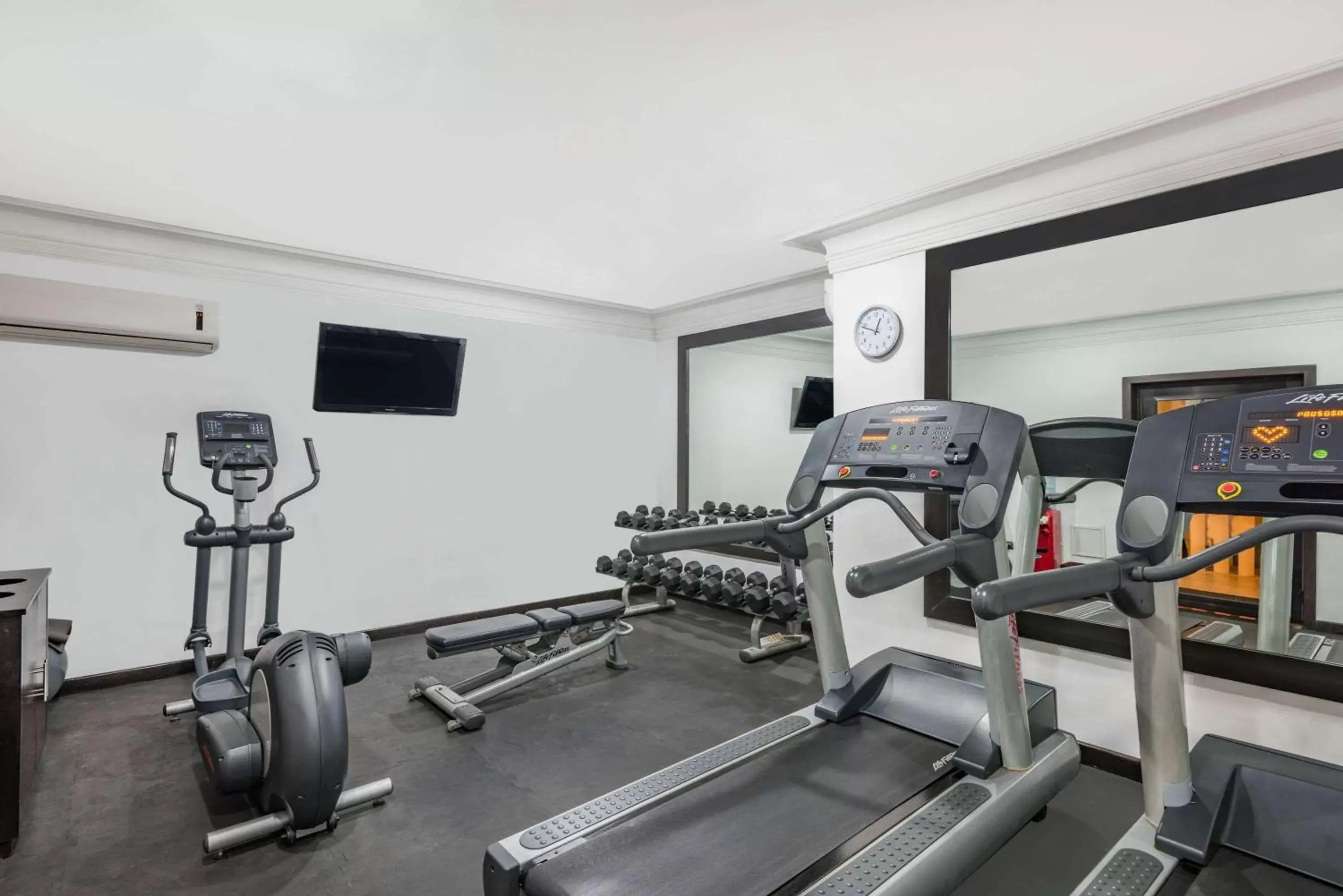 Fitness centre/facilities, Fitness Center/Facilities in Wyndham Merida