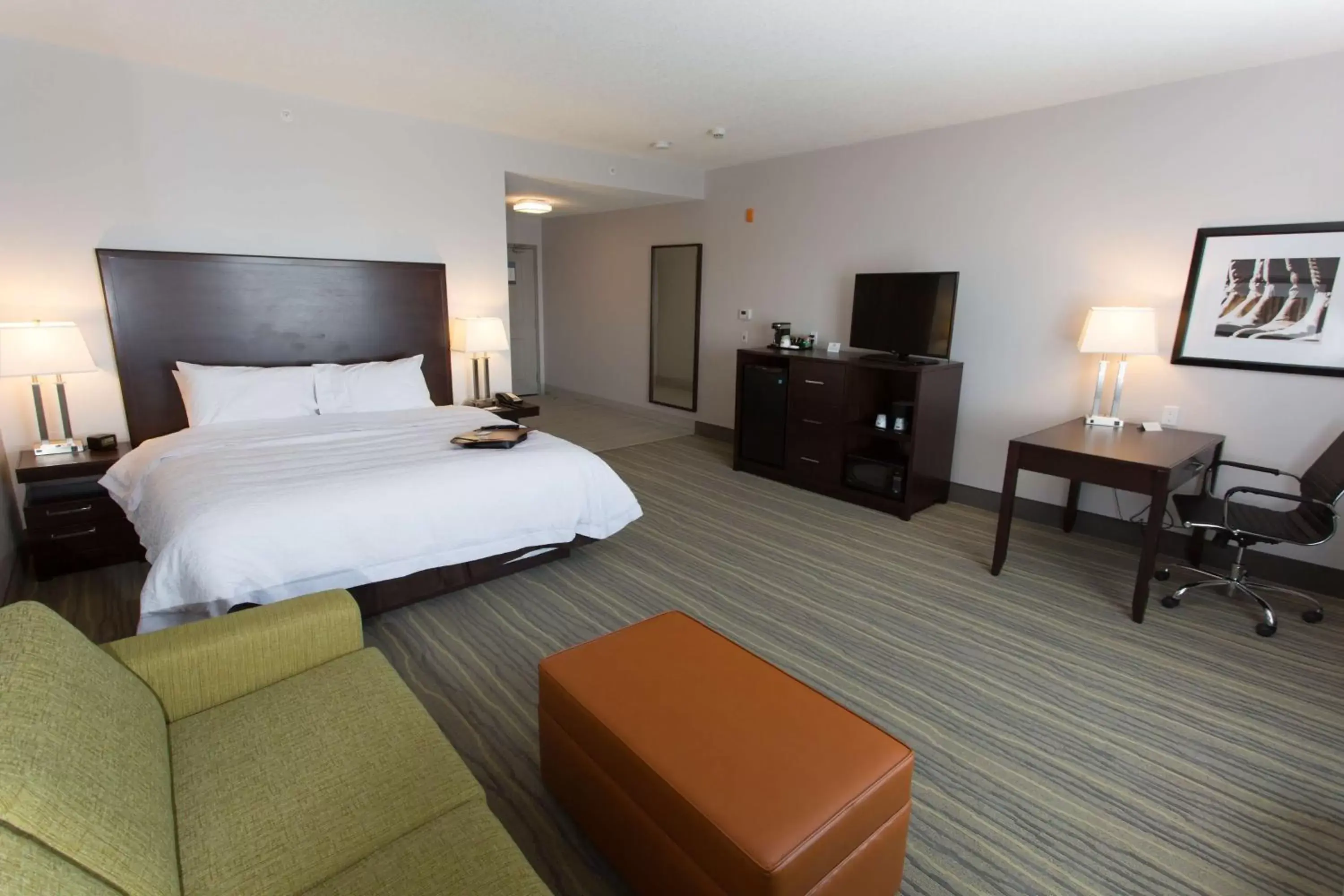 Bed in Hampton Inn by Hilton Lloydminster