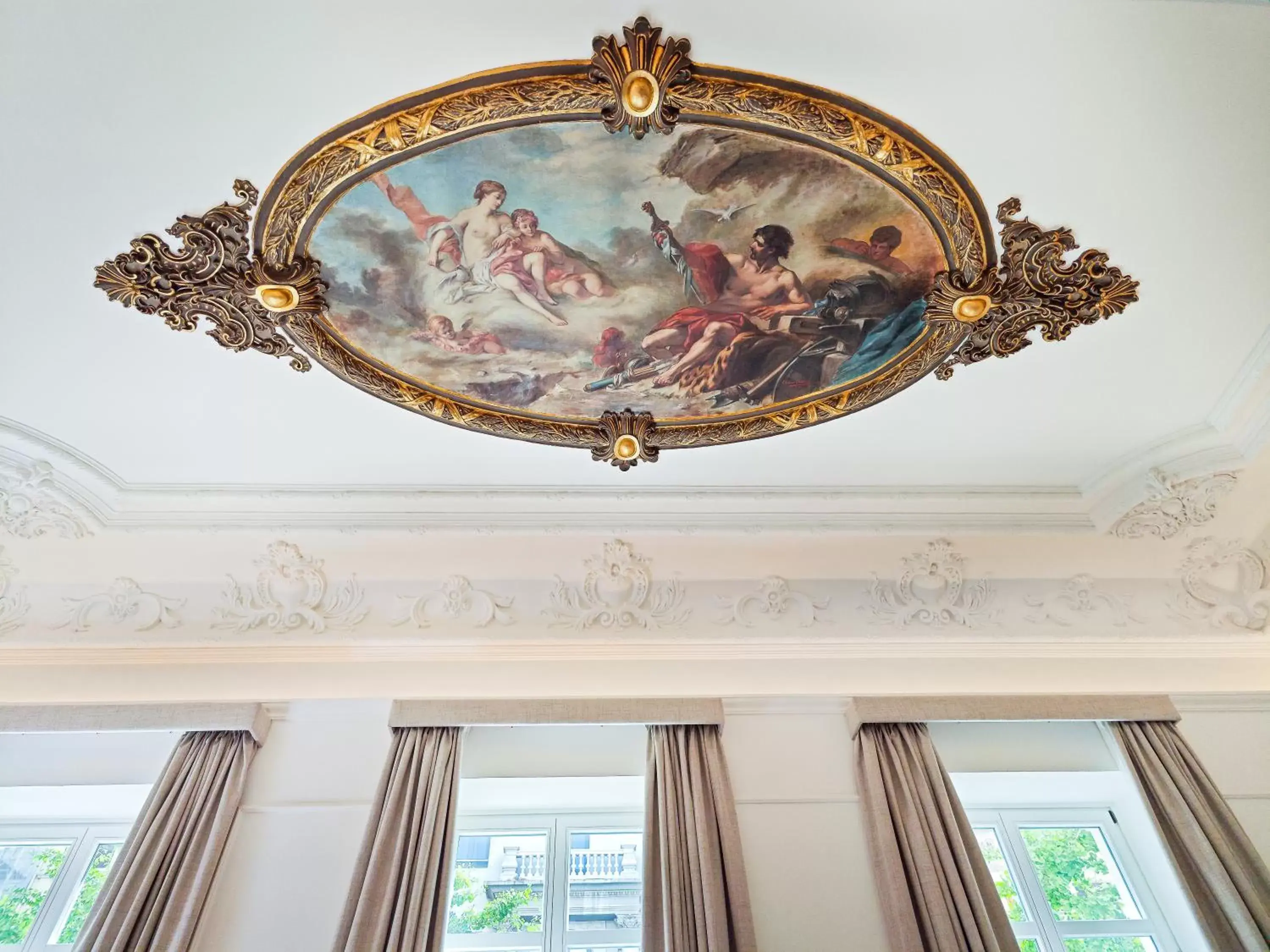 Decorative detail in Palacio Gran Vía, a Royal Hideaway Hotel