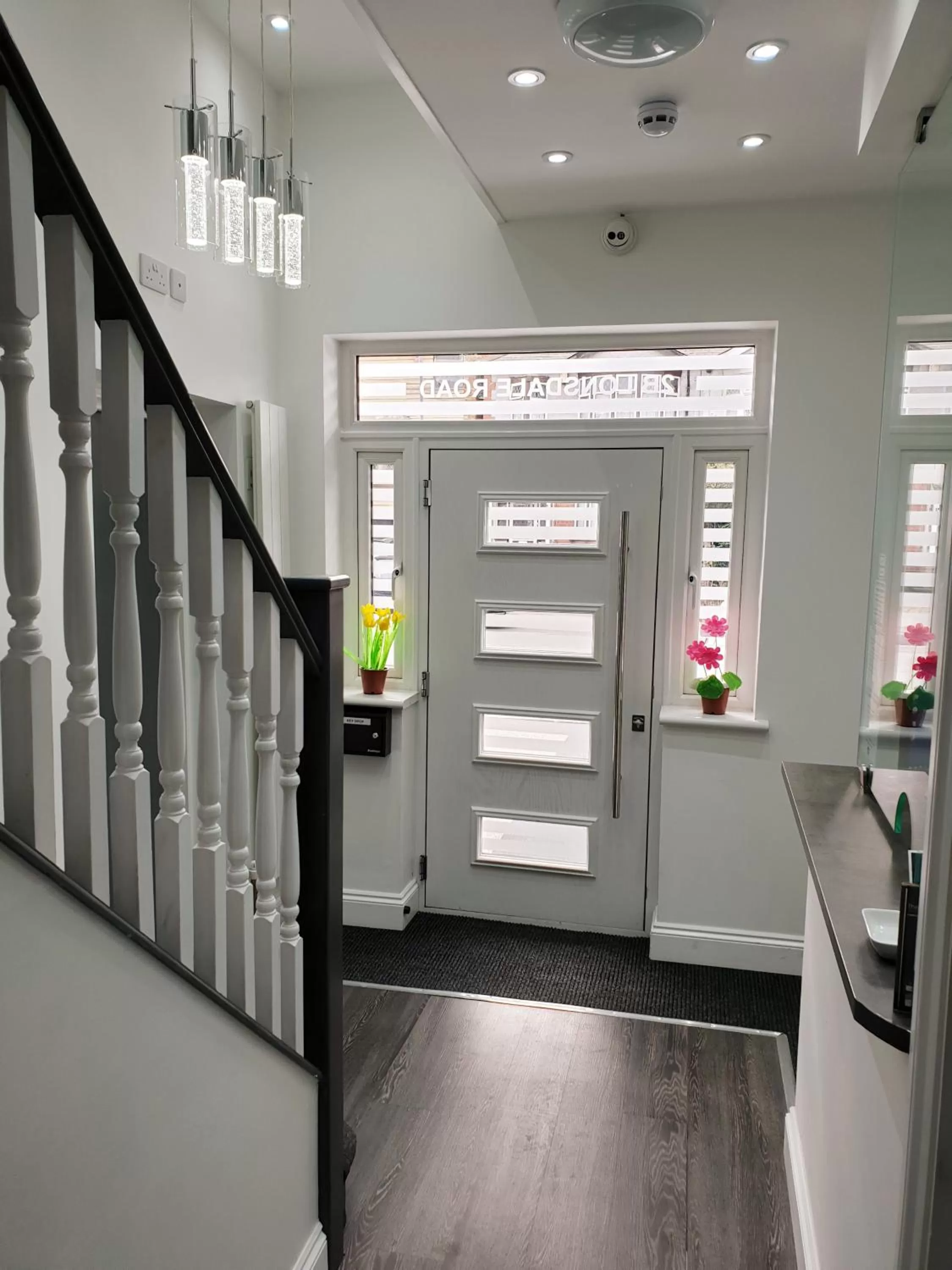 Facade/entrance in Wanstead Hotel