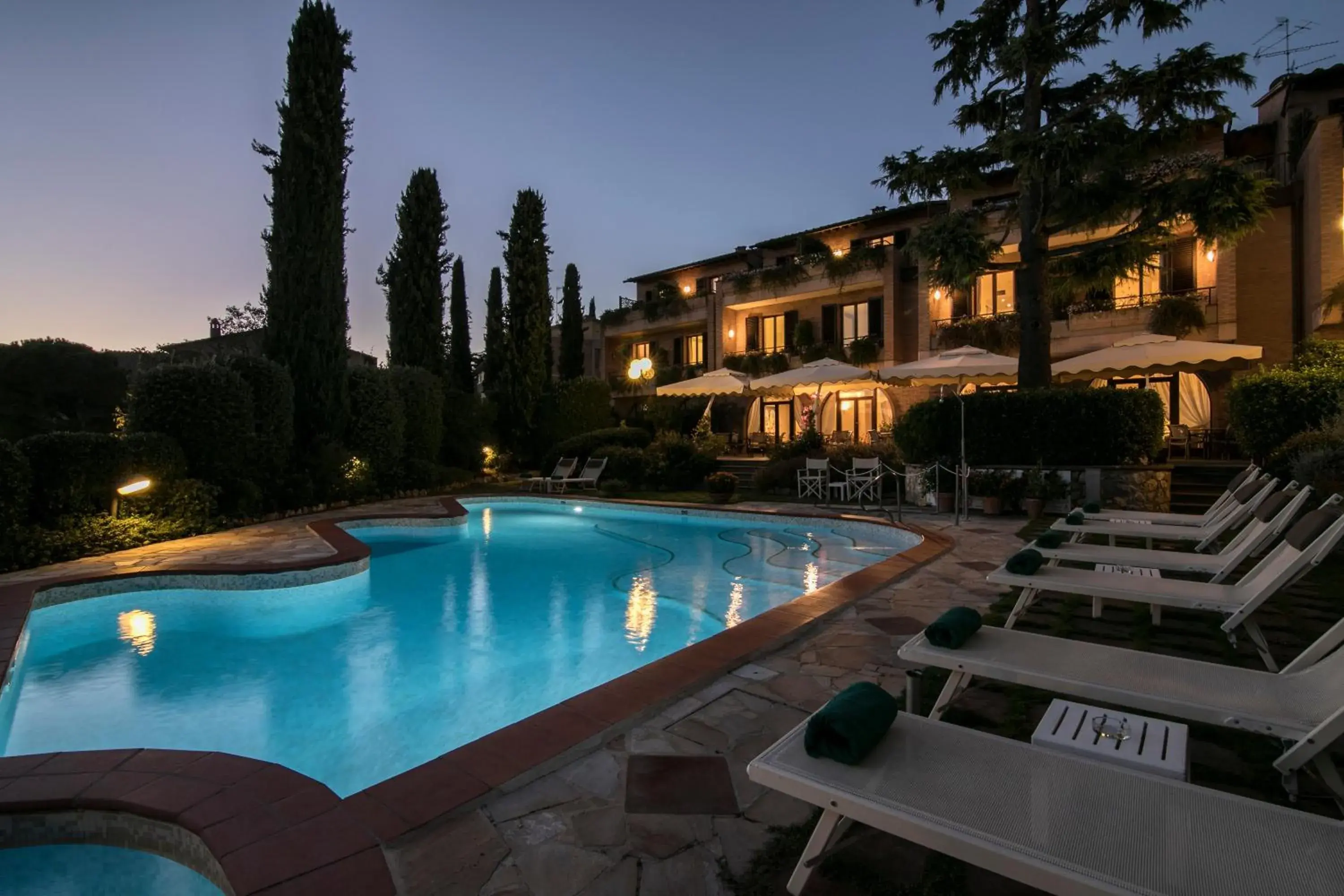 Facade/entrance, Swimming Pool in Relais Santa Chiara Hotel