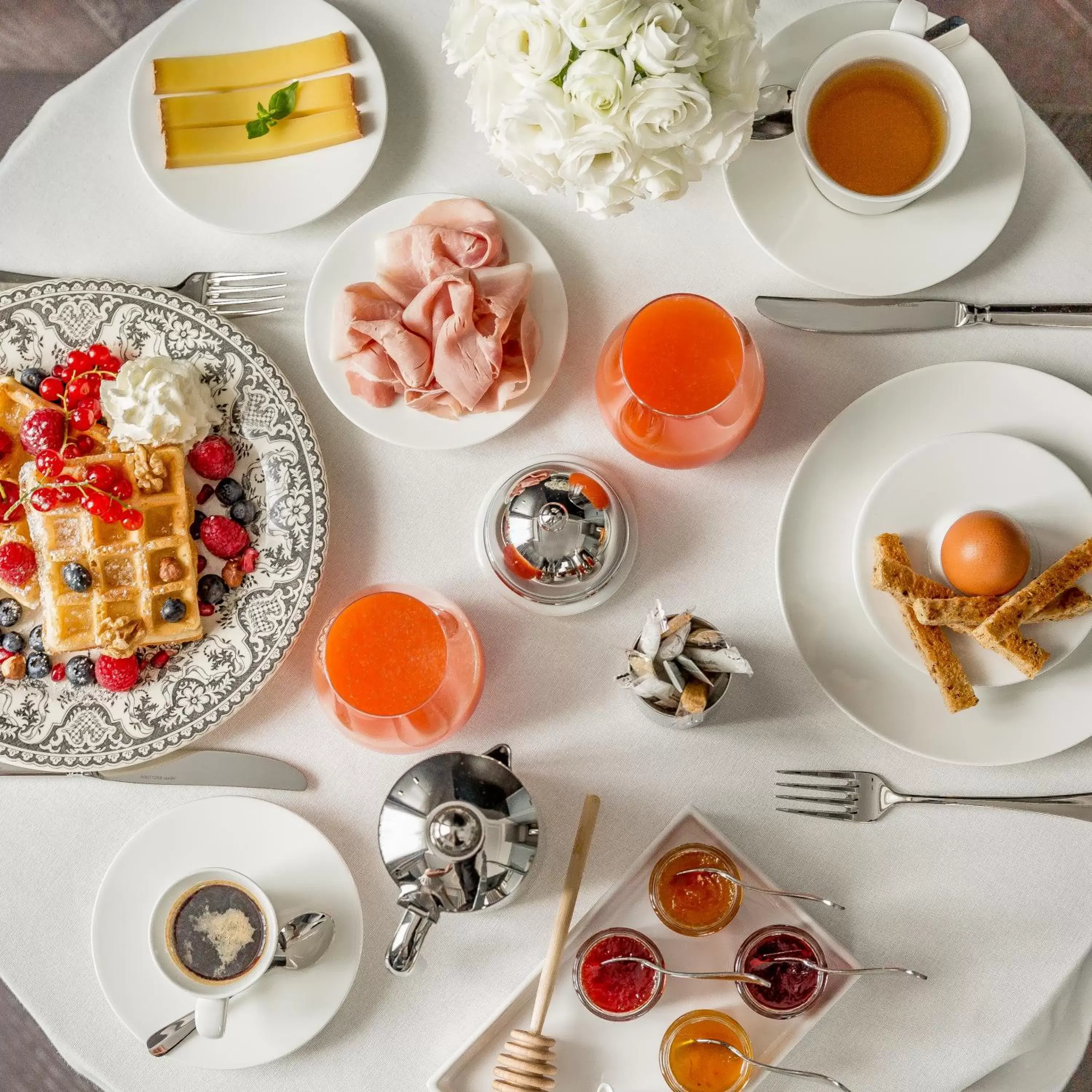 Food and drinks, Breakfast in Le Damantin Hôtel & Spa