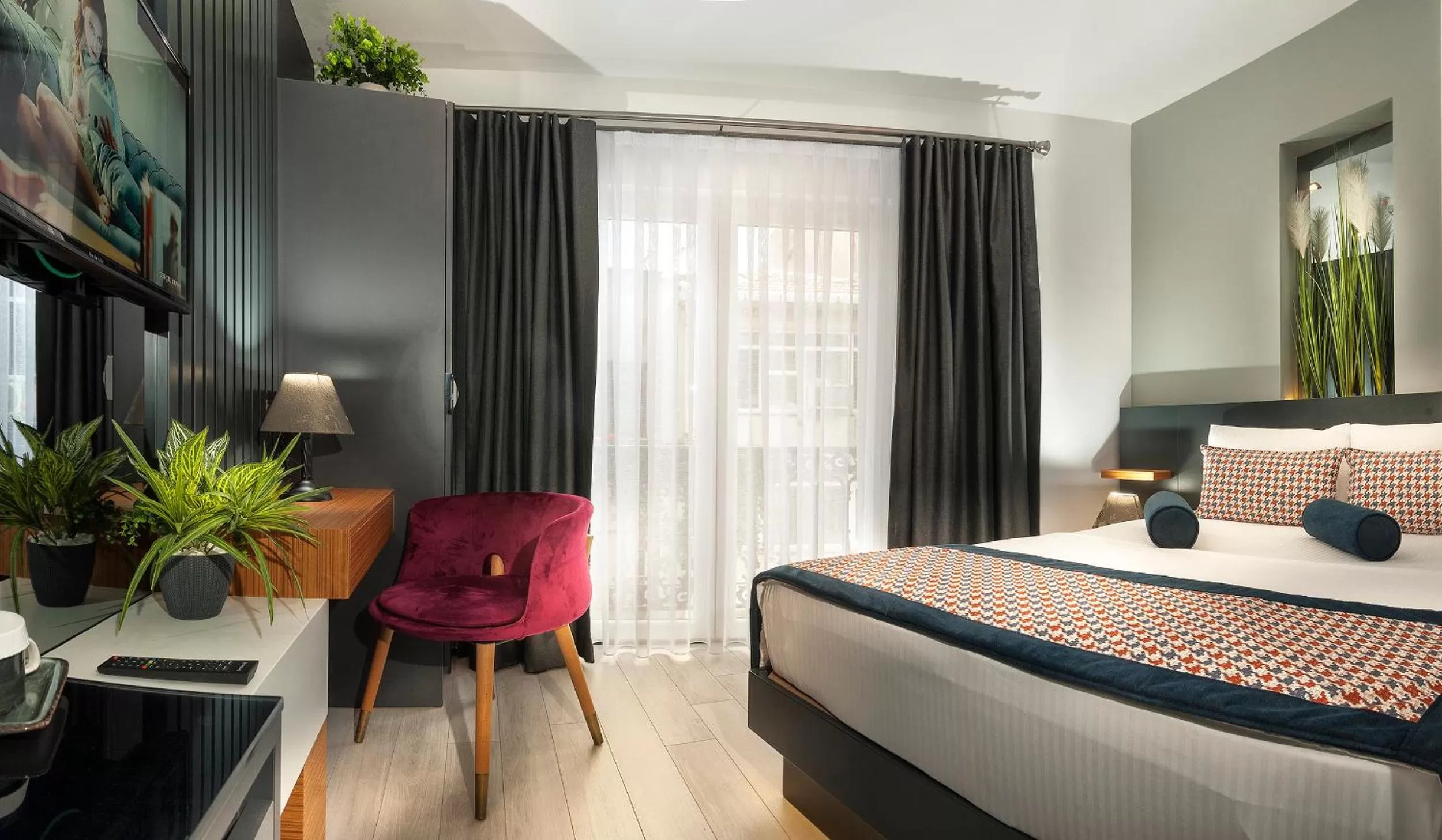 Massage, Bed in Last Vita