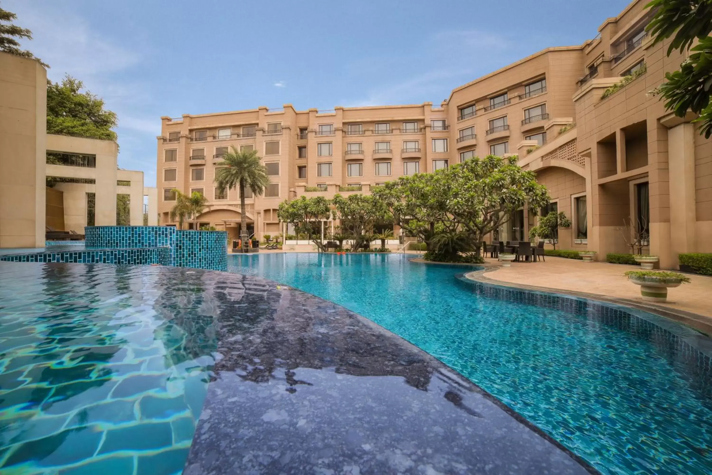 Swimming Pool in Radisson Blu Plaza Delhi Airport