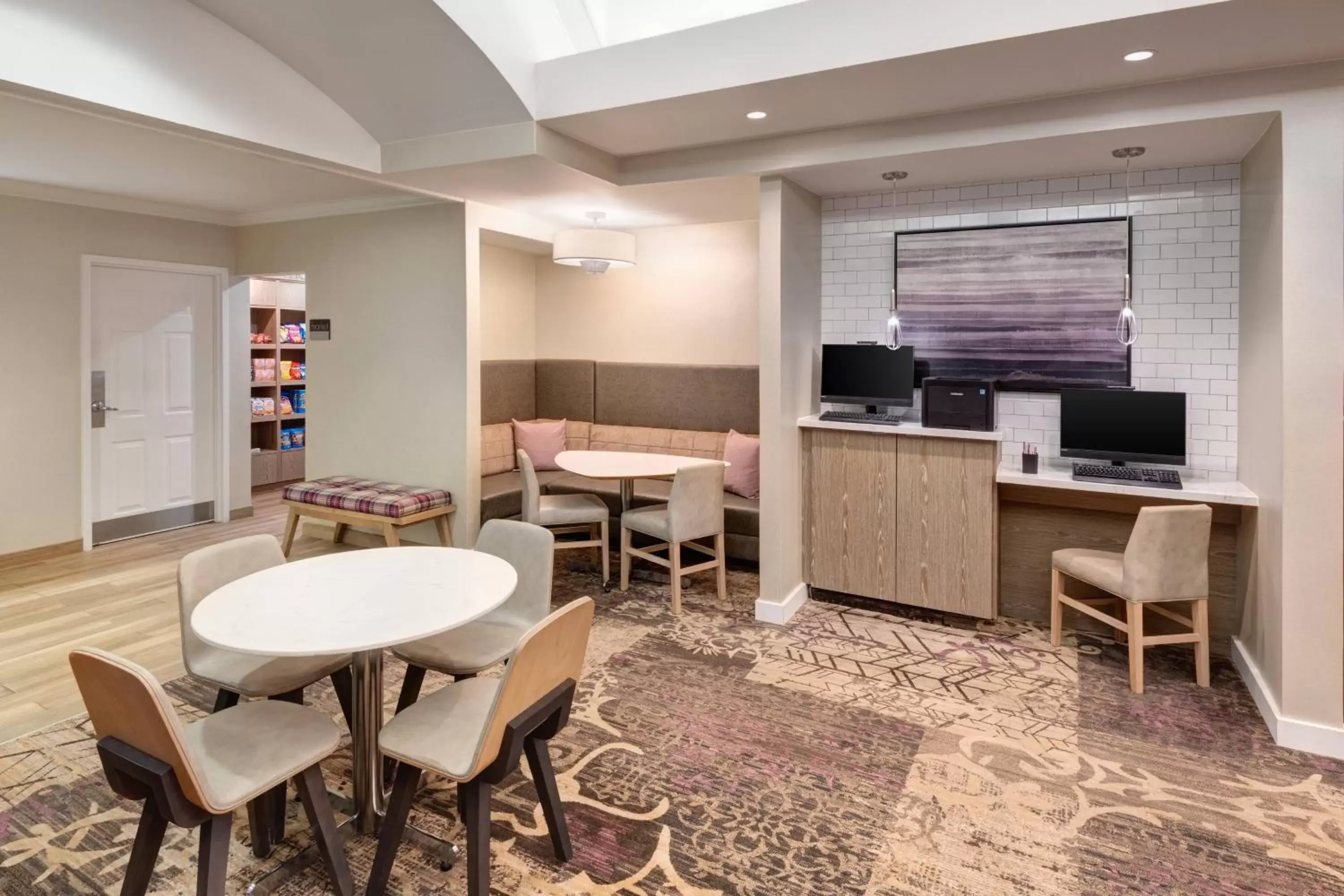 Business facilities in Residence Inn by Marriott State College