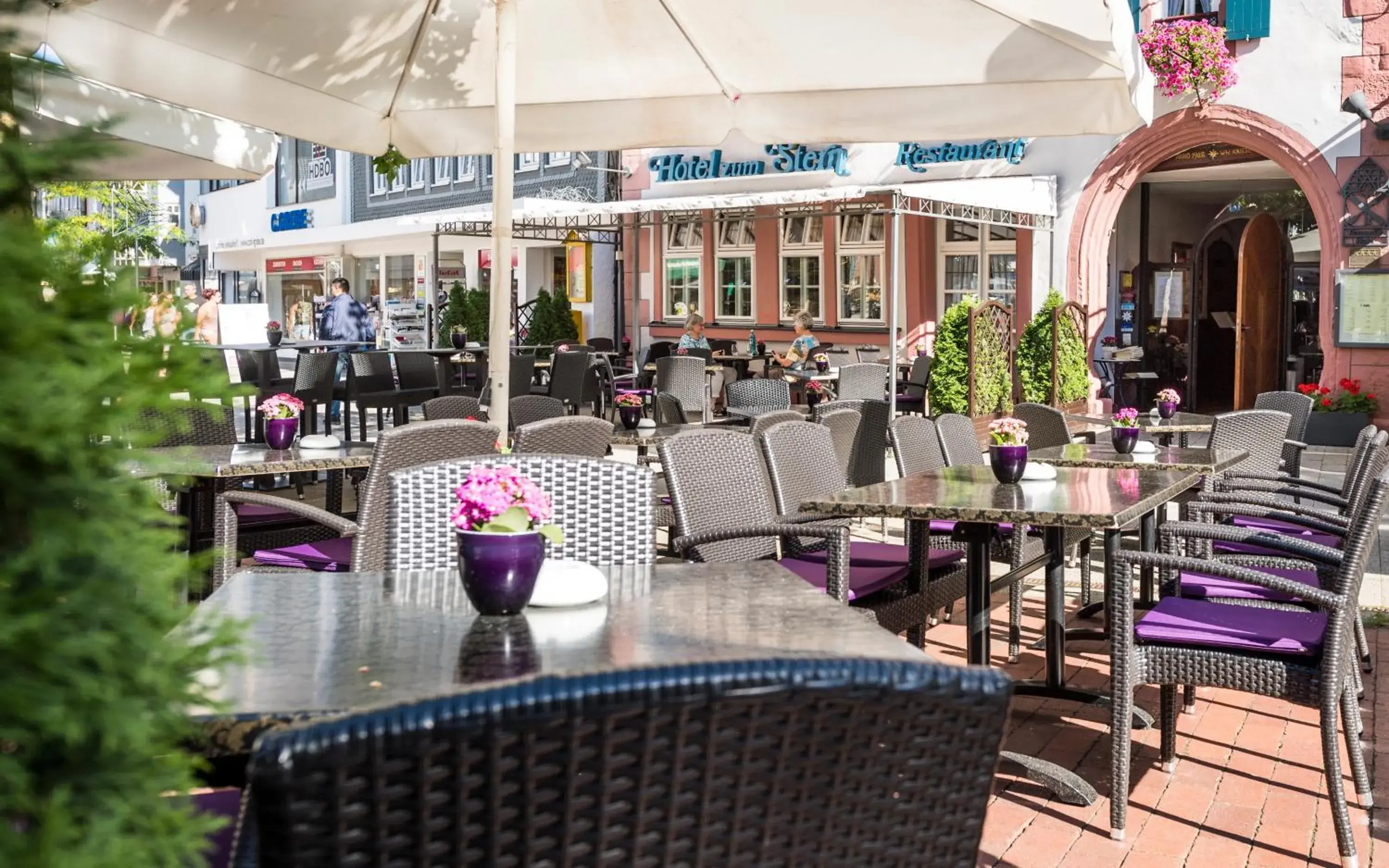 Balcony/Terrace, Restaurant/Places to Eat in Romantik Hotel zum Stern
